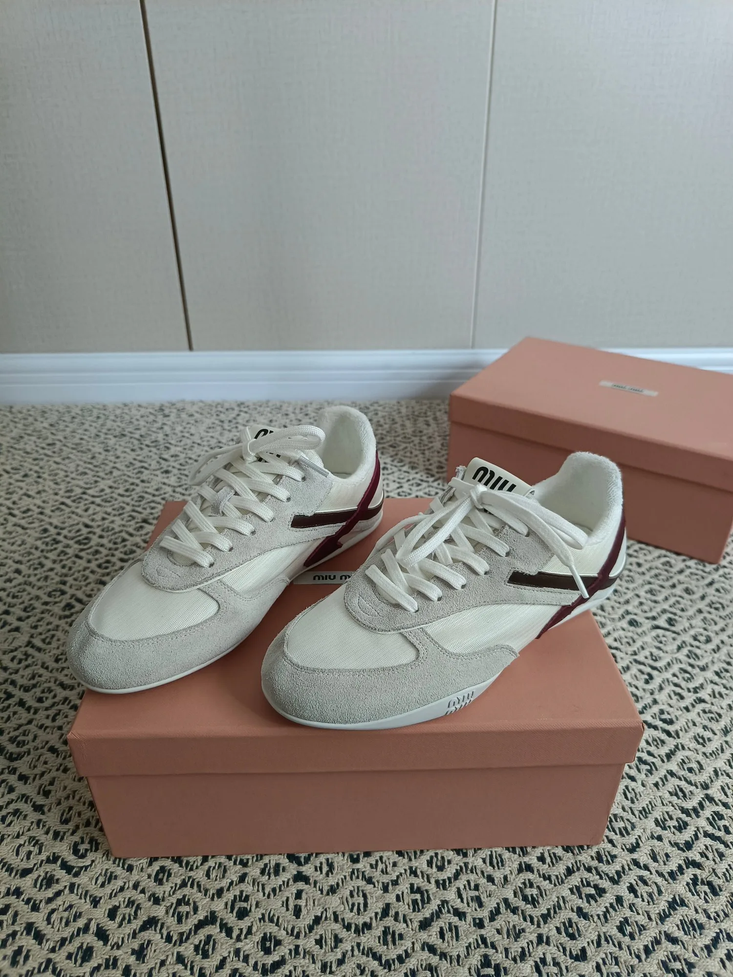 Кроссовки Женские Miu Miu 18273955