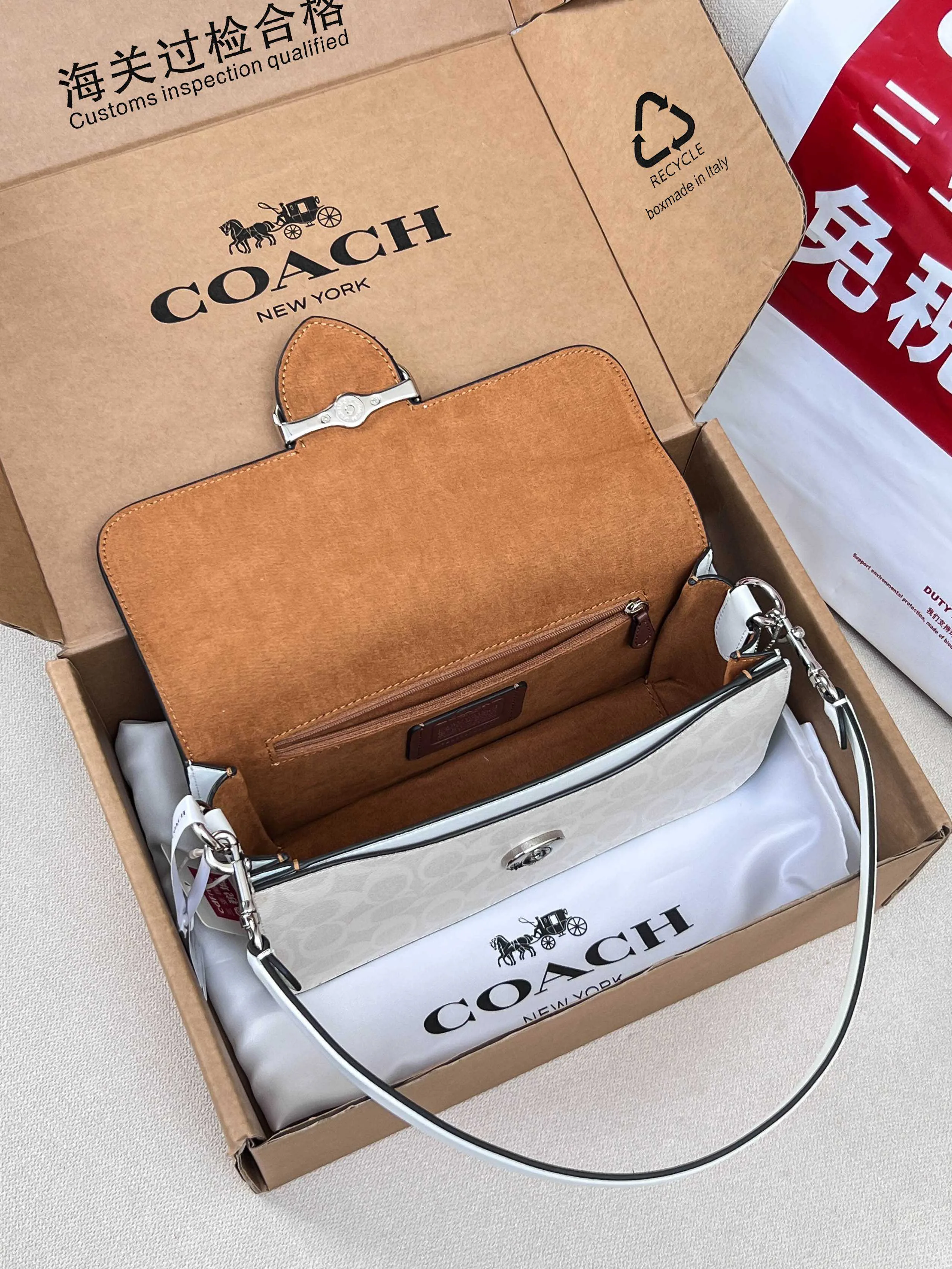 Классические Сумки Женские Coach 1864329