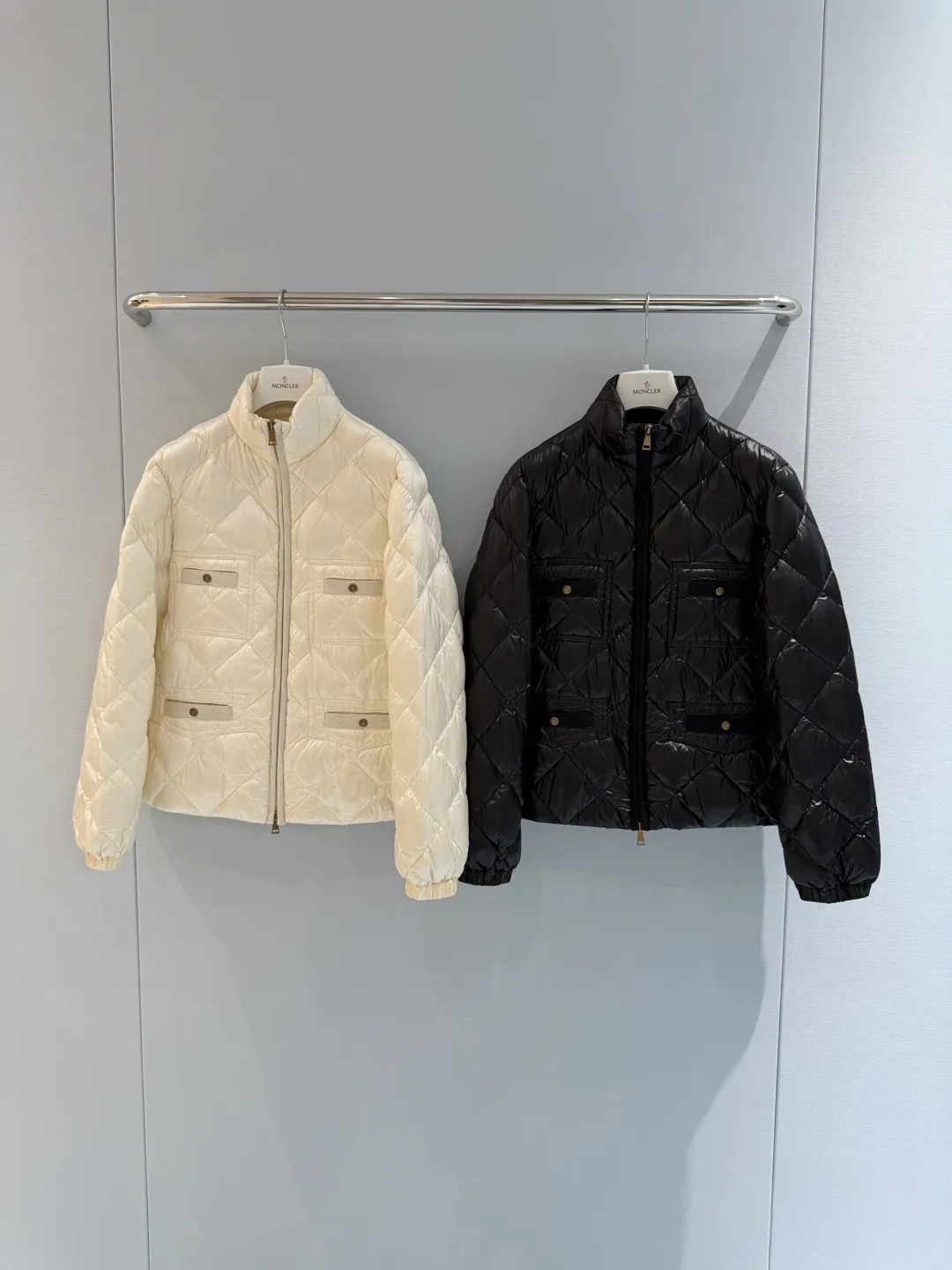 Куртки И Пуховики Женские Moncler 18474198