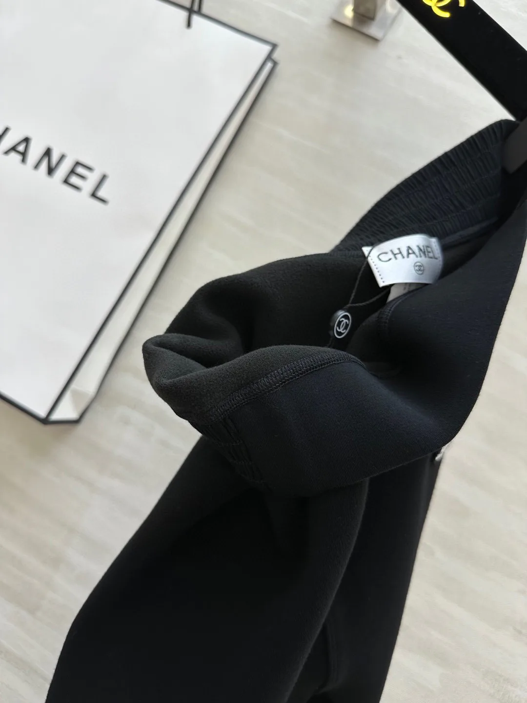 Брюки Мужские Chanel 10396604