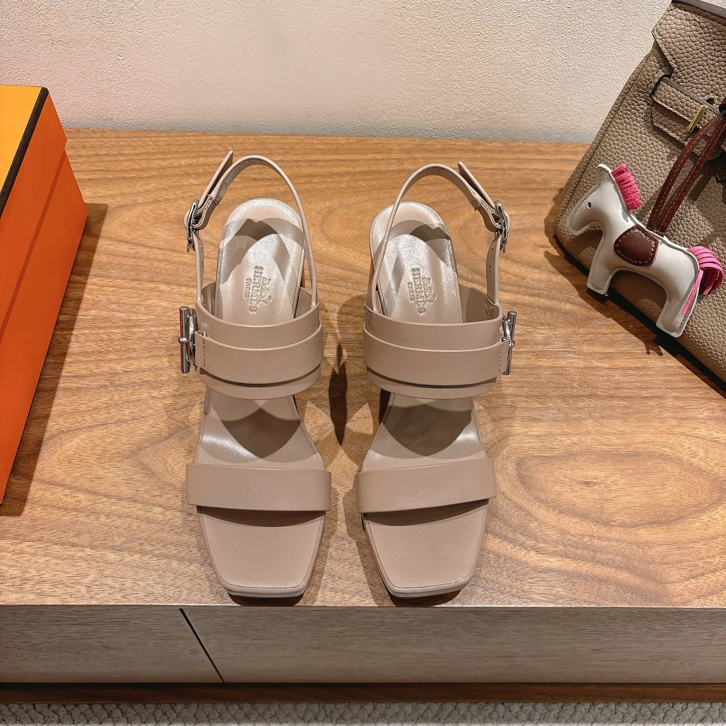 Босоножки Женские Hermes 11514531