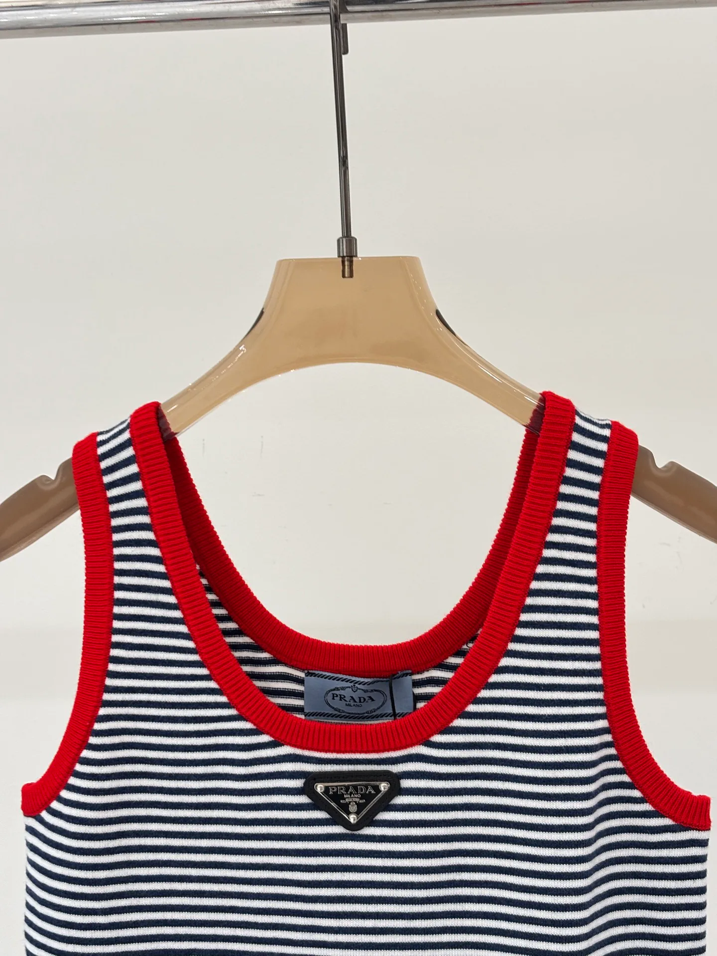 Жилеты Женские Prada 11893937