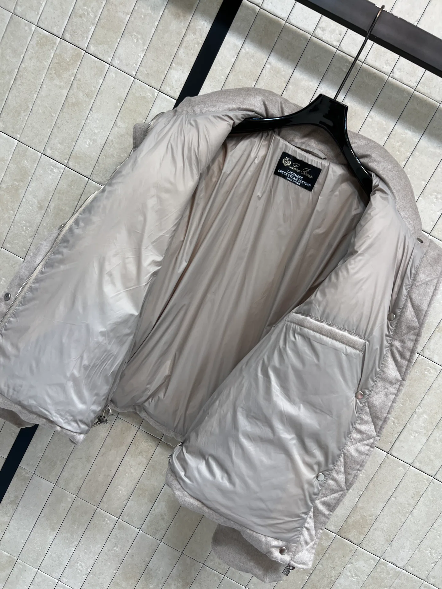 Куртки И Пуховики Женские Loro Piana 18931783