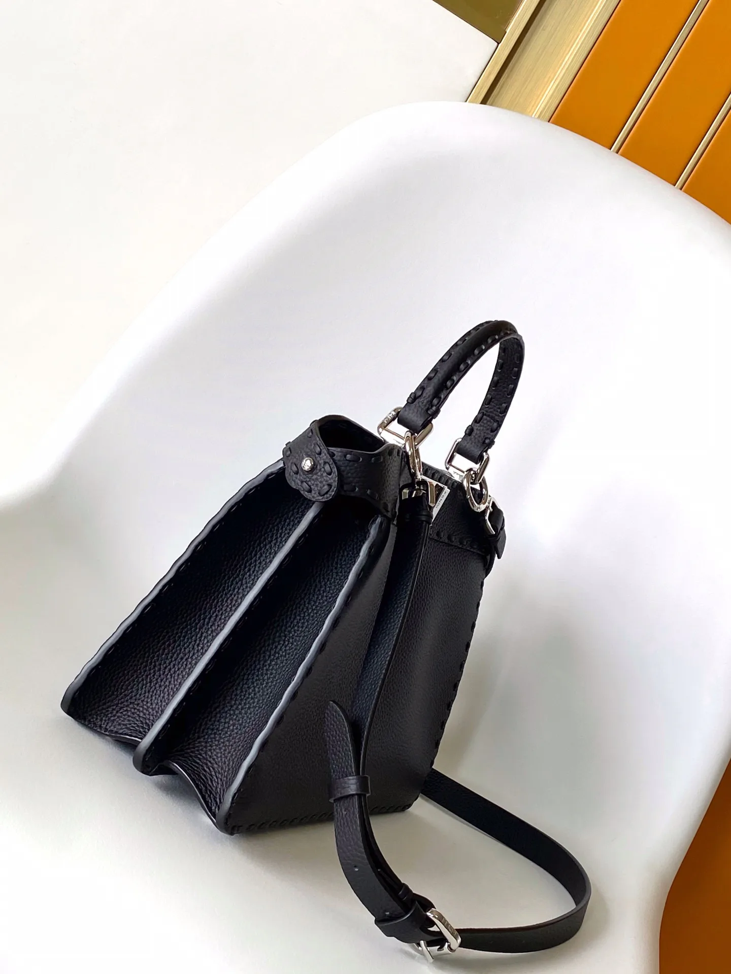 Классические Сумки Женские Fendi 11671438