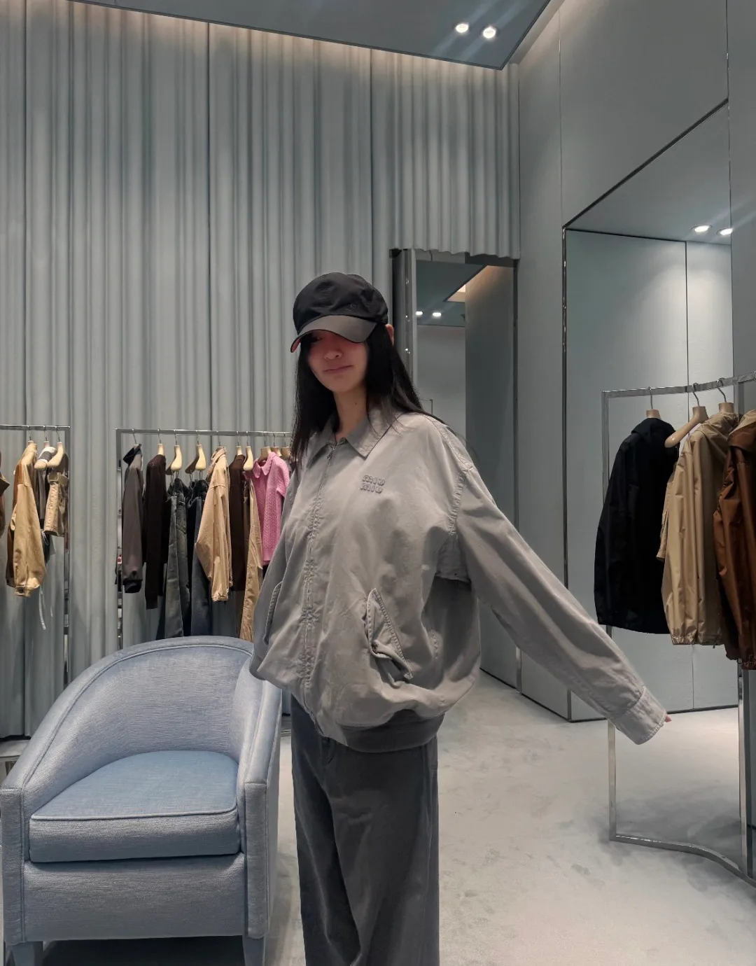 Куртки И Пуховики Женские Miu Miu 18465911