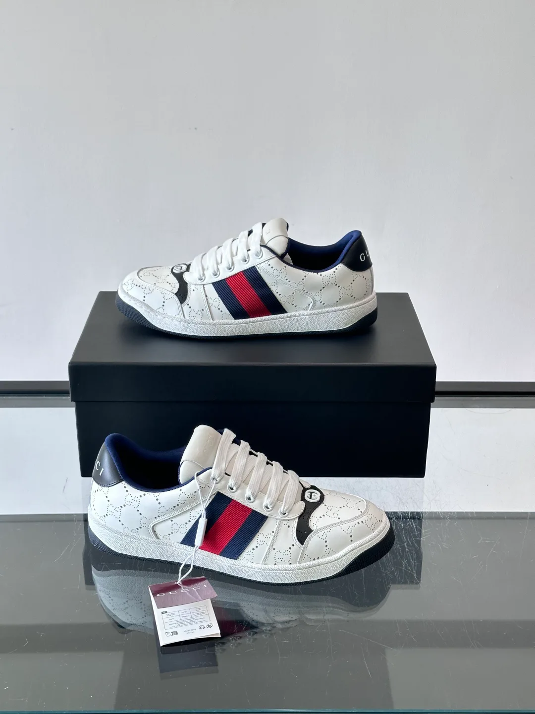 Кроссовки Женские Gucci 18101954