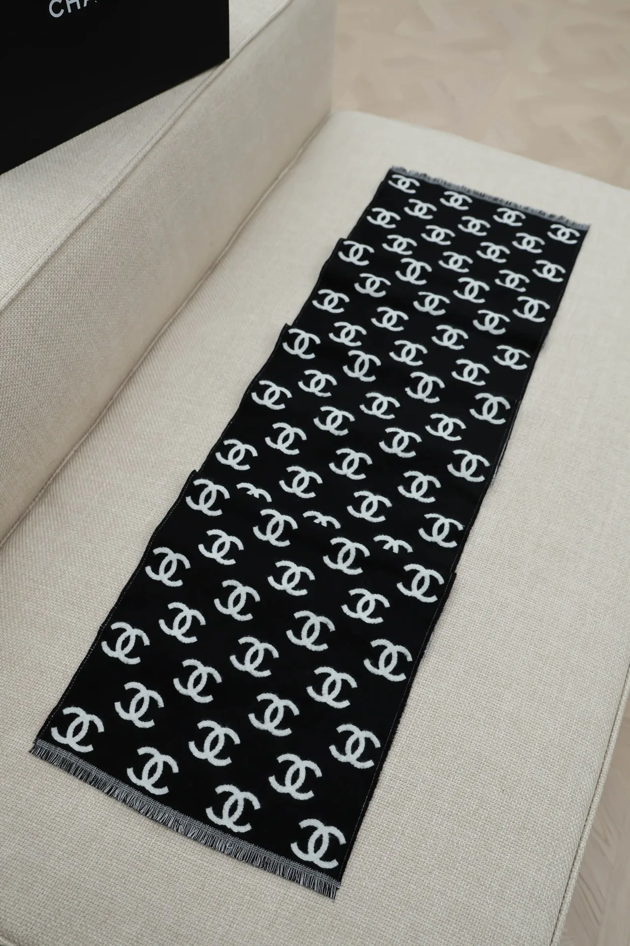 Шарфы Chanel 65168