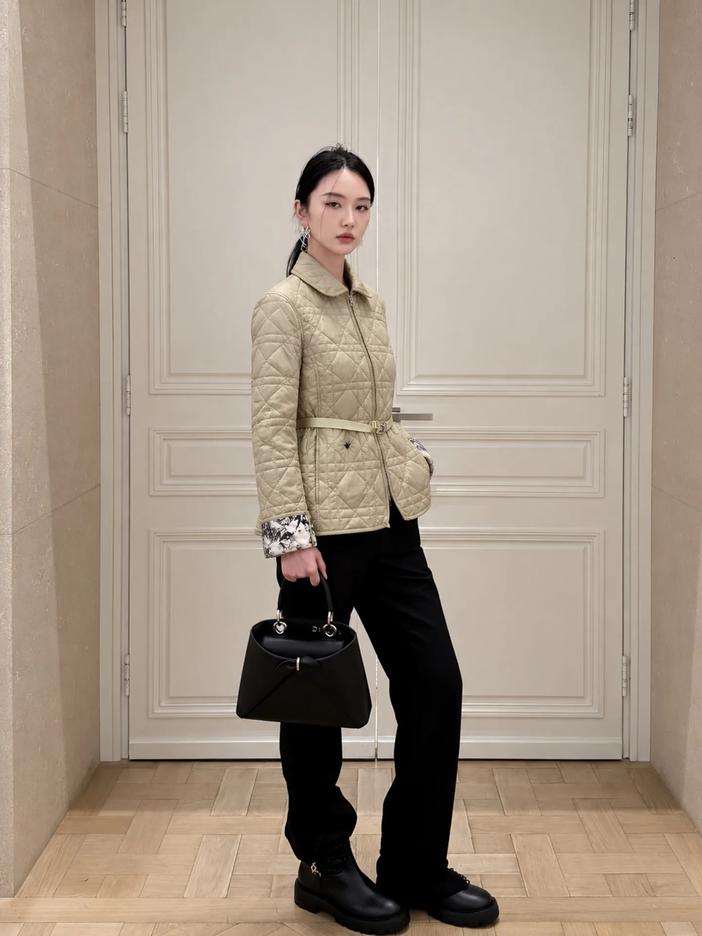 Куртки И Пуховики Женские Christian Dior 19182036