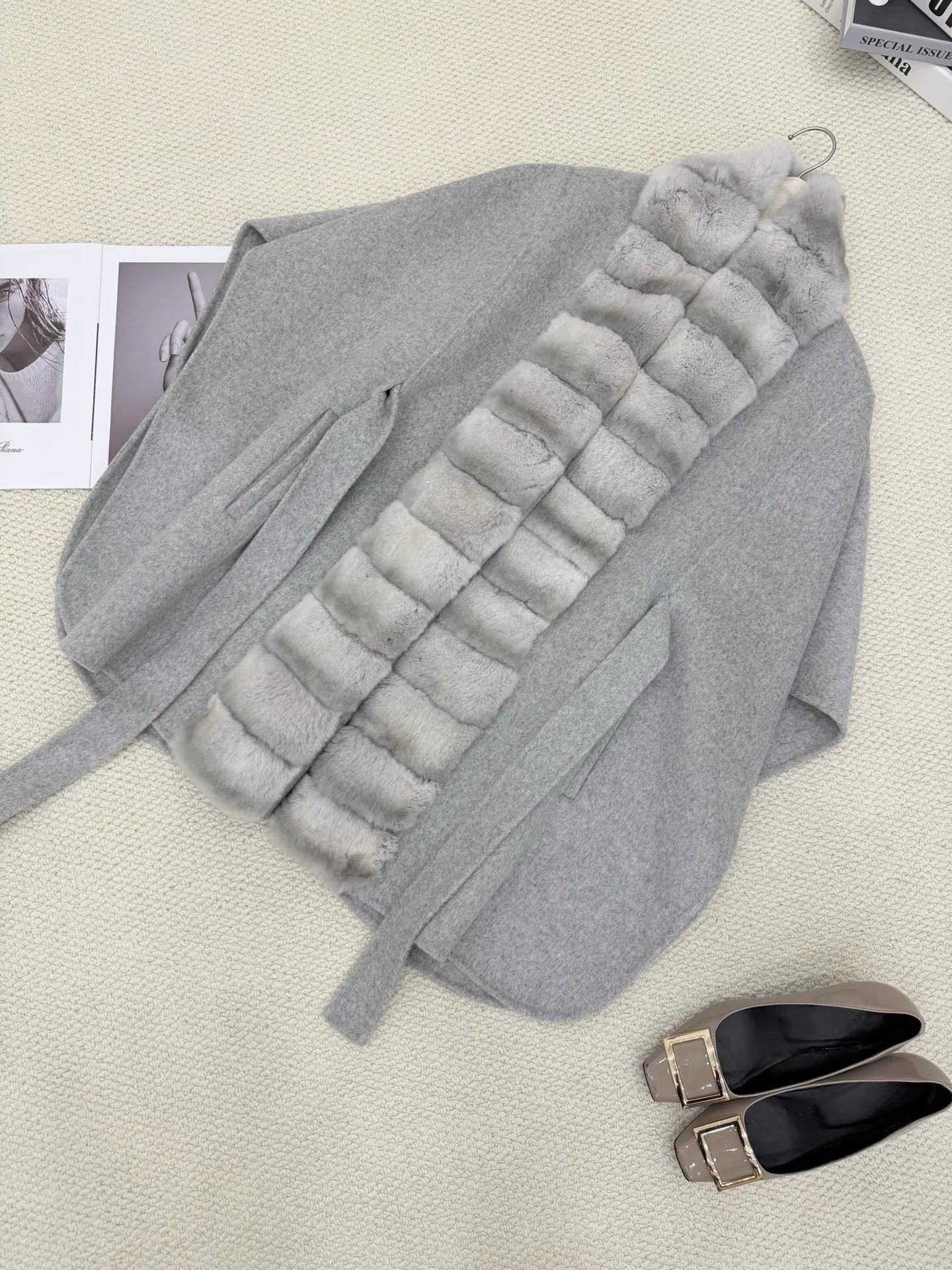 Пальто Женские Loro Piana 18015987
