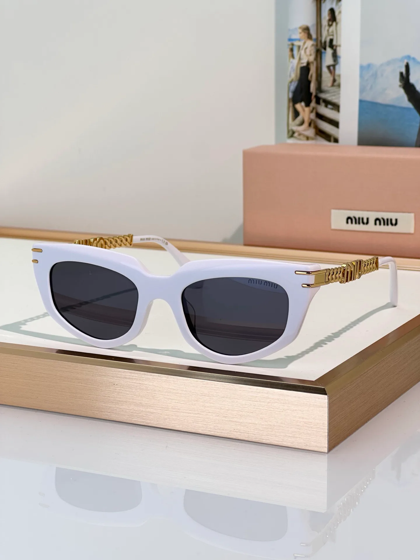 Очки Miu Miu 12959430