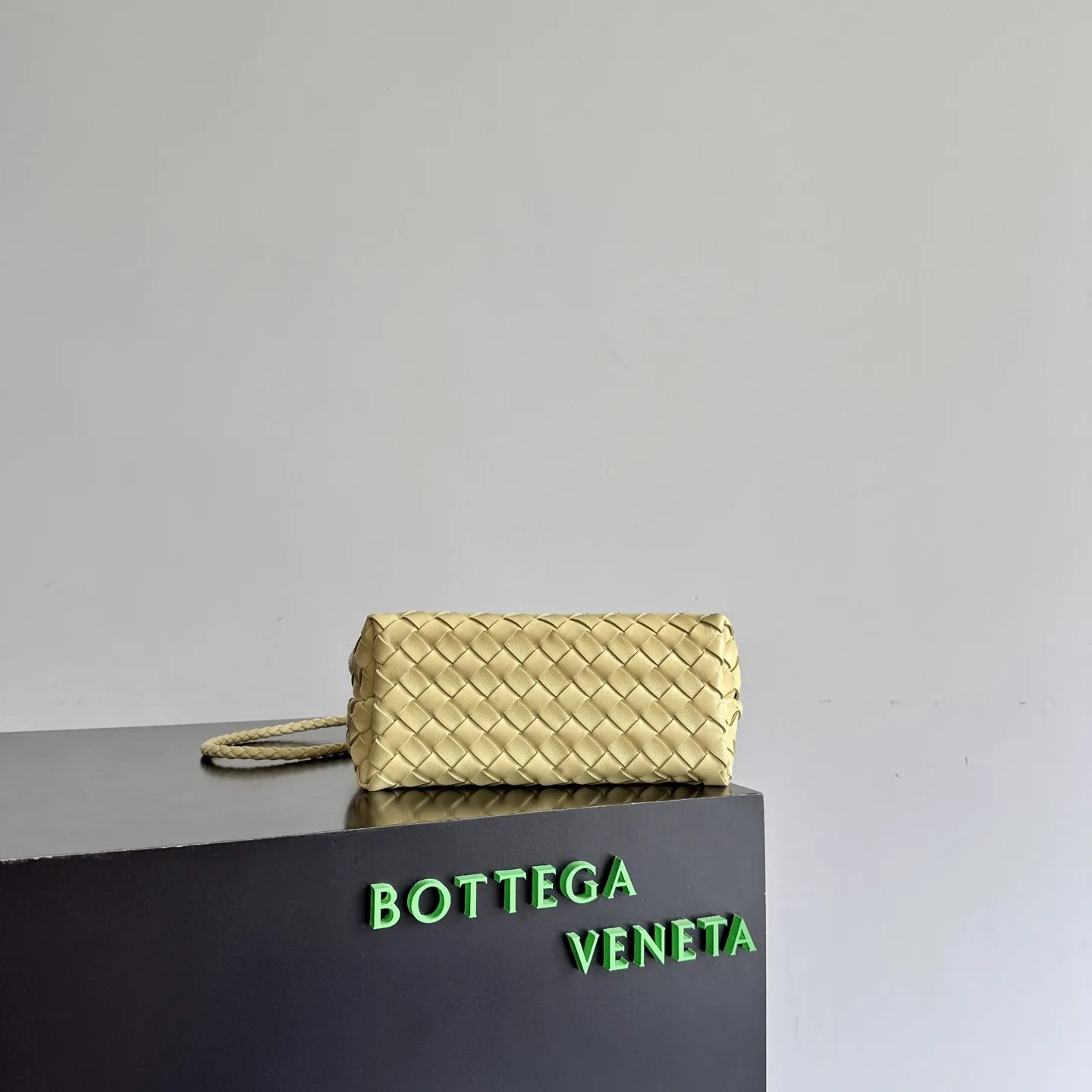 Классические Сумки Женские Bottega Veneta 17125494