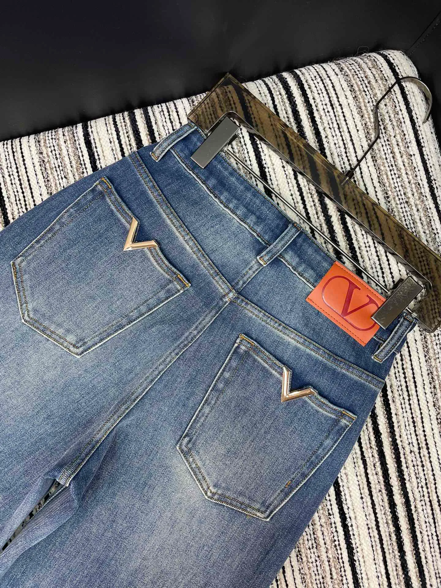 Джинсы Женские Valentino 457729