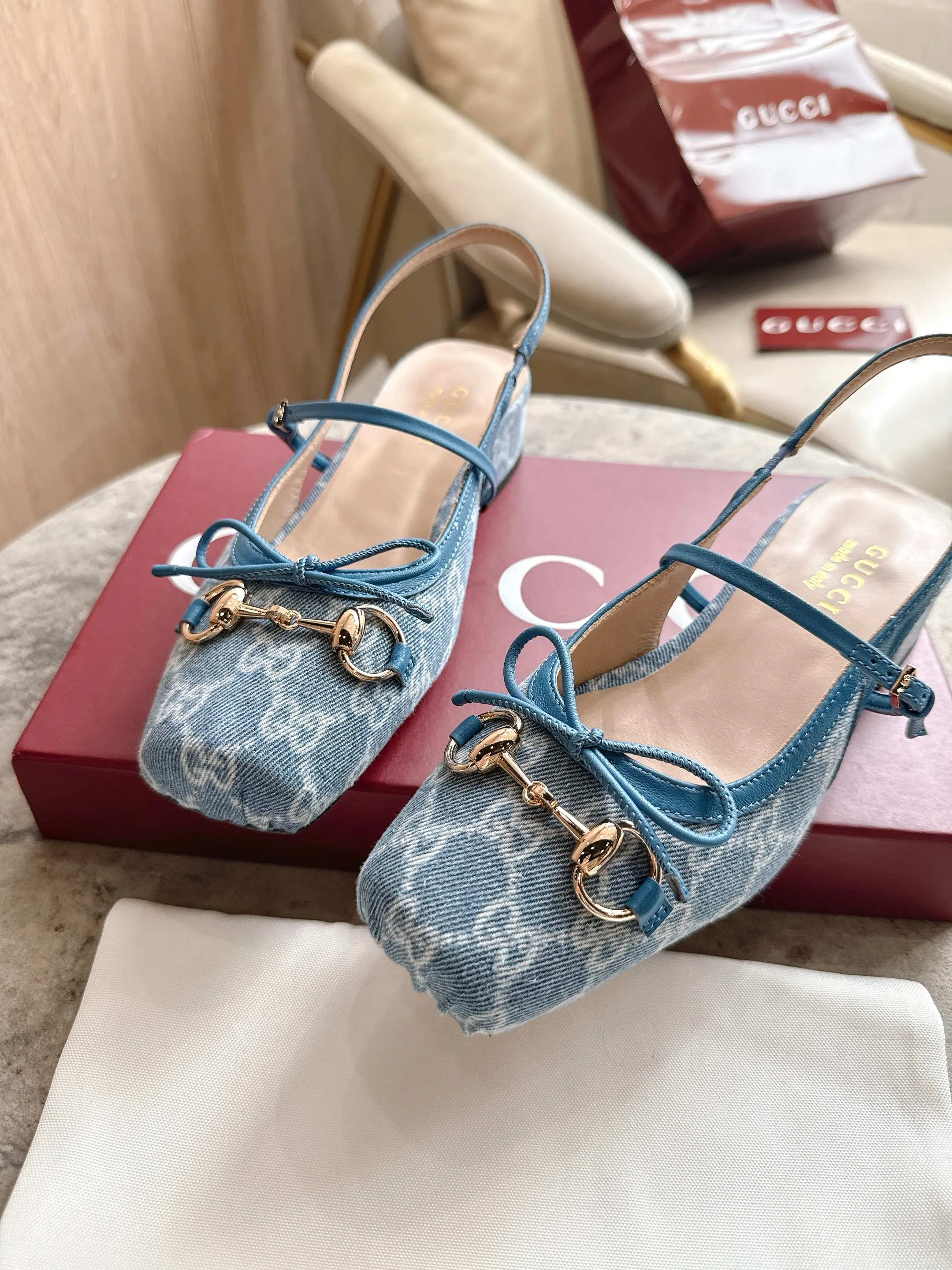 Босоножки Женские Gucci 12702533