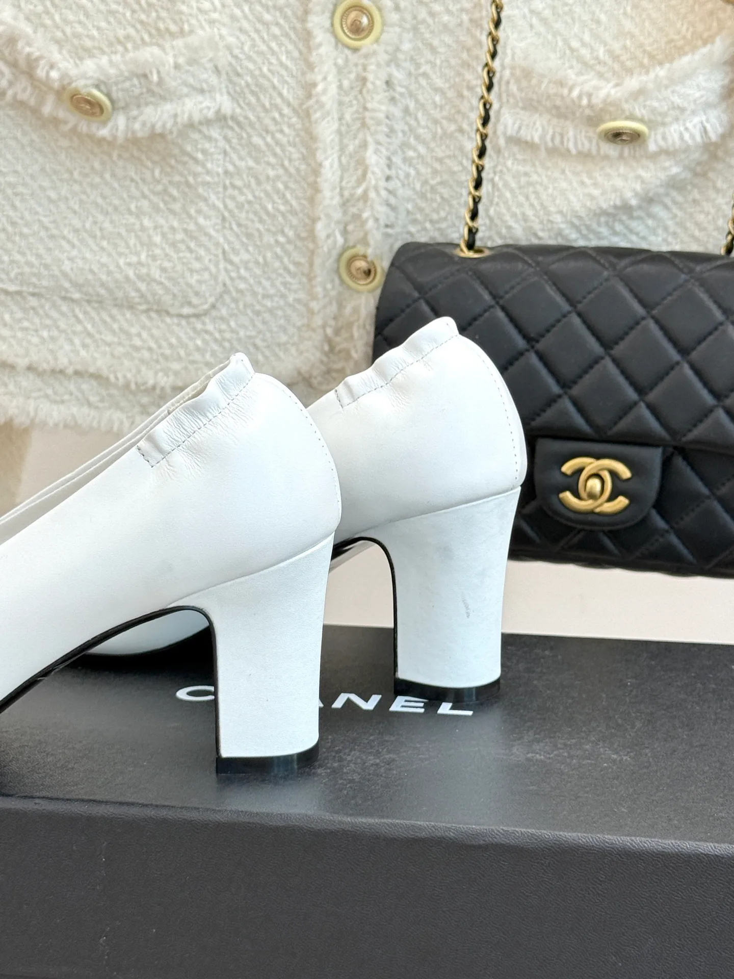Туфли Женские Chanel 18154802
