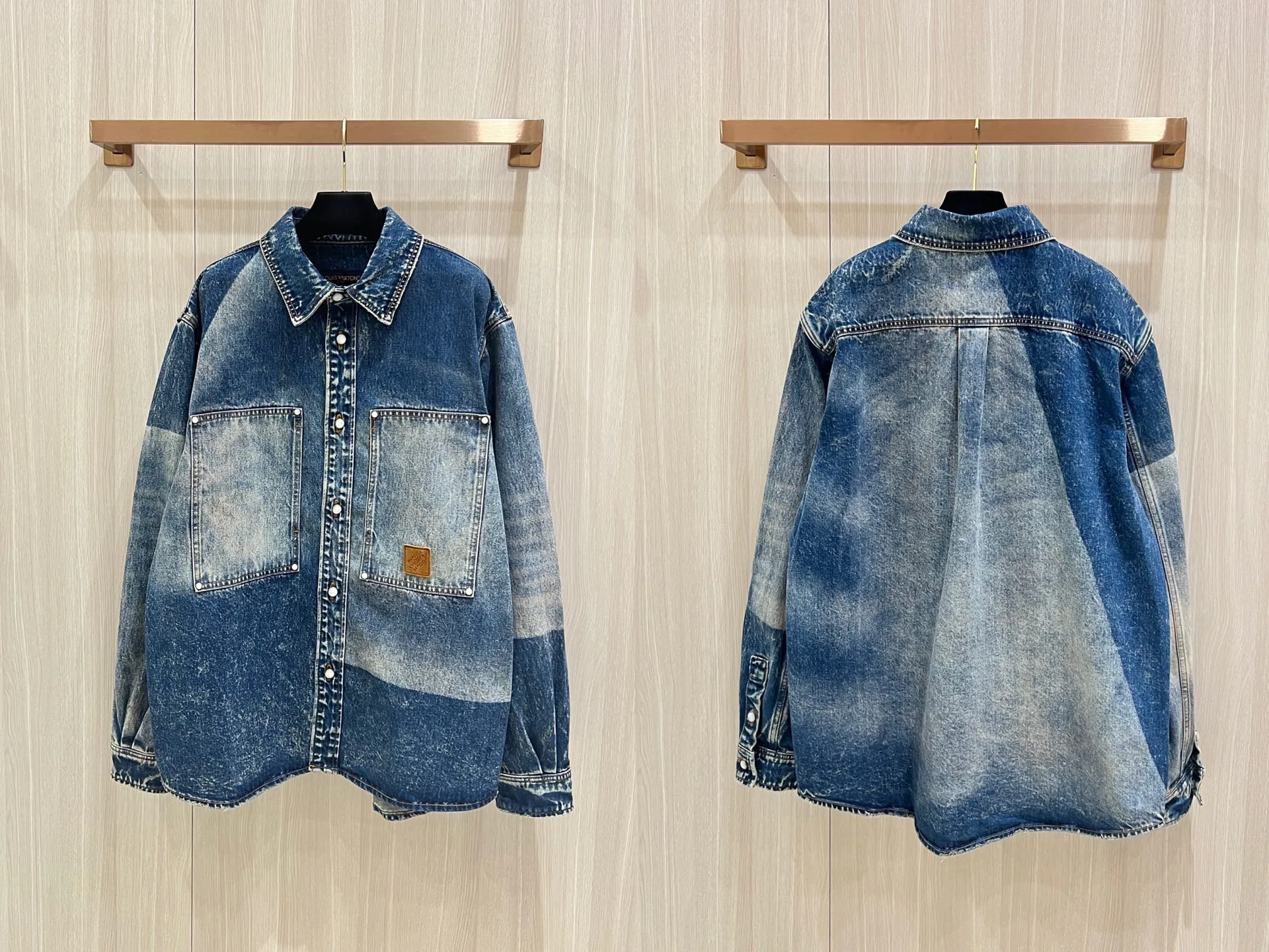 Куртки Женские Louis Vuitton Куртки Женские Louis Vuitton