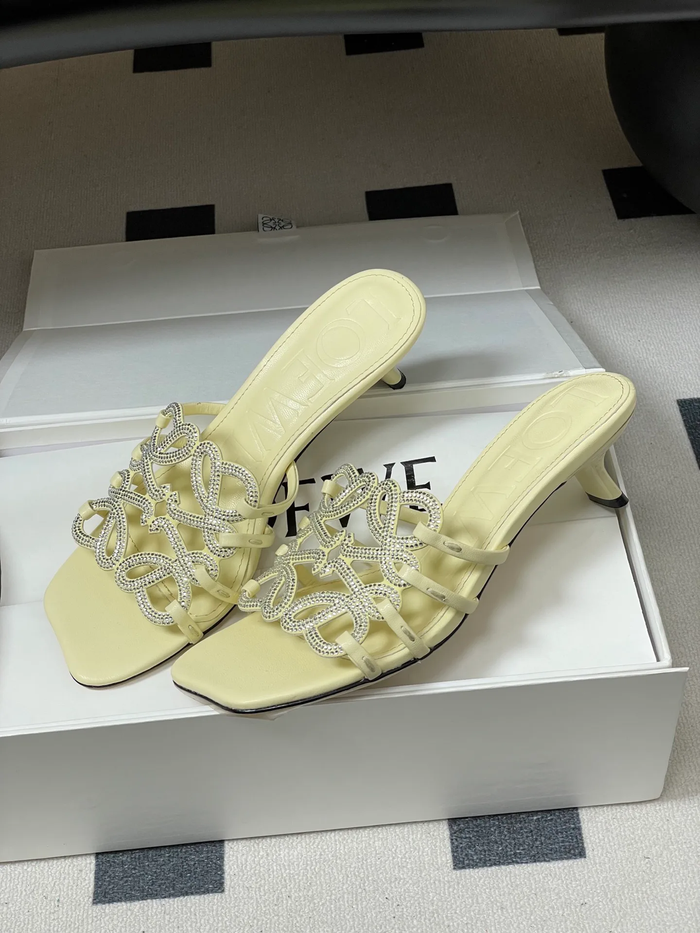 Босоножки Женские Loewe 11464058