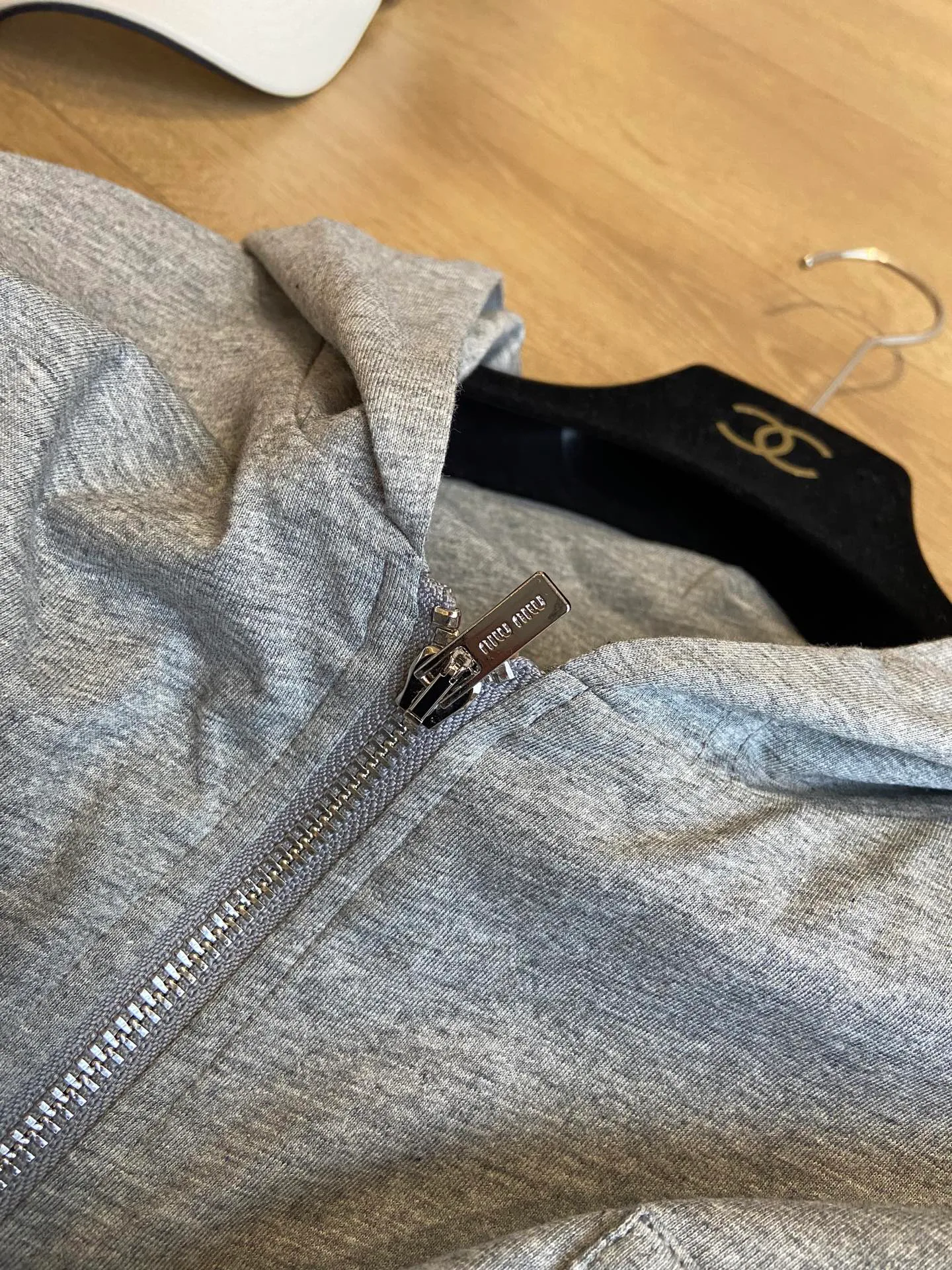 Свитшоты И Худи Женские Miu Miu 17159926