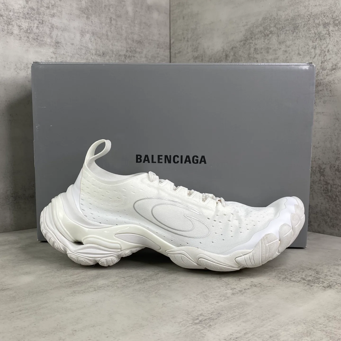 Кроссовки Женские Balenciaga 11842690