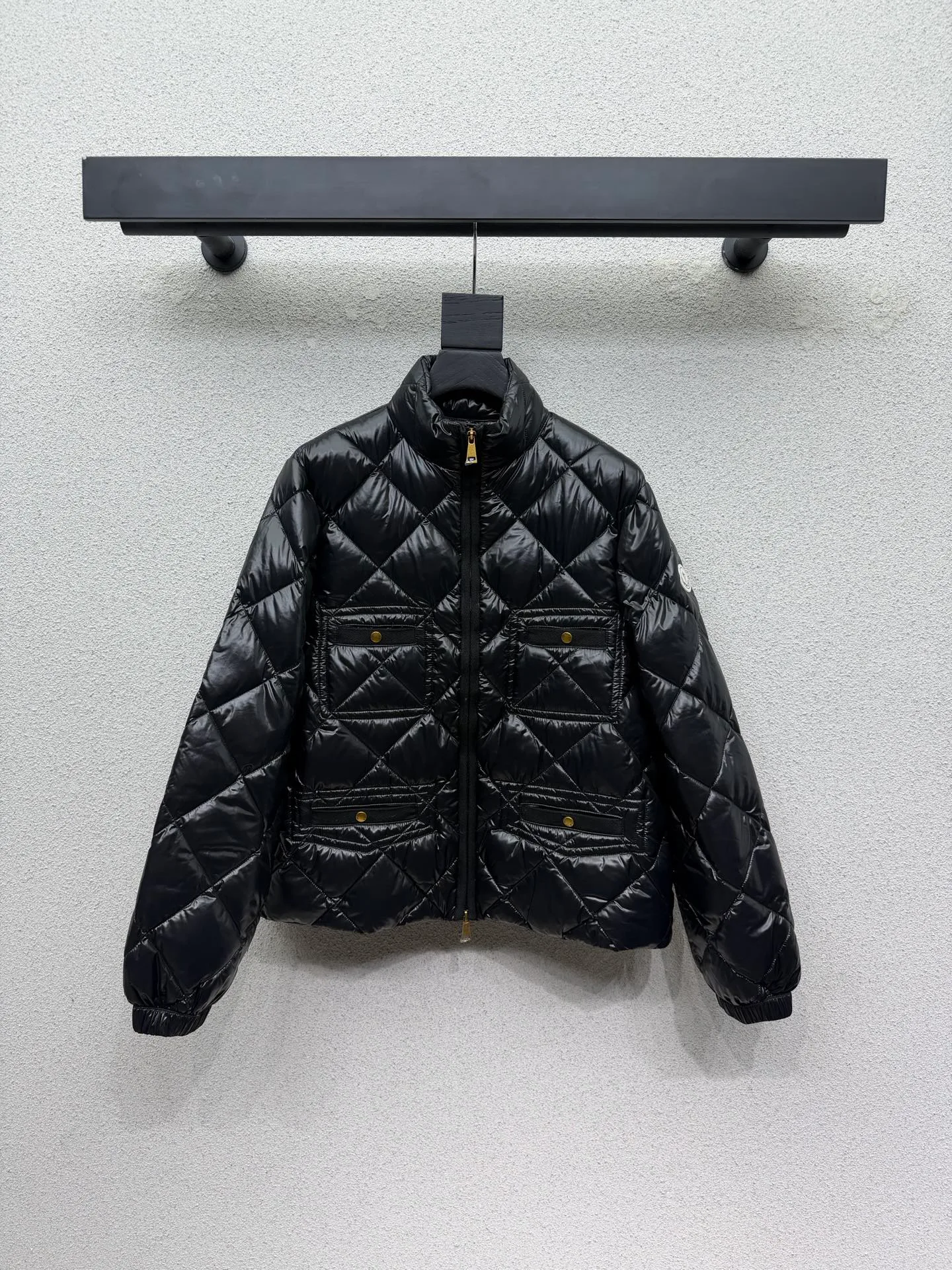 Куртки И Пуховики Женские Moncler 19283354