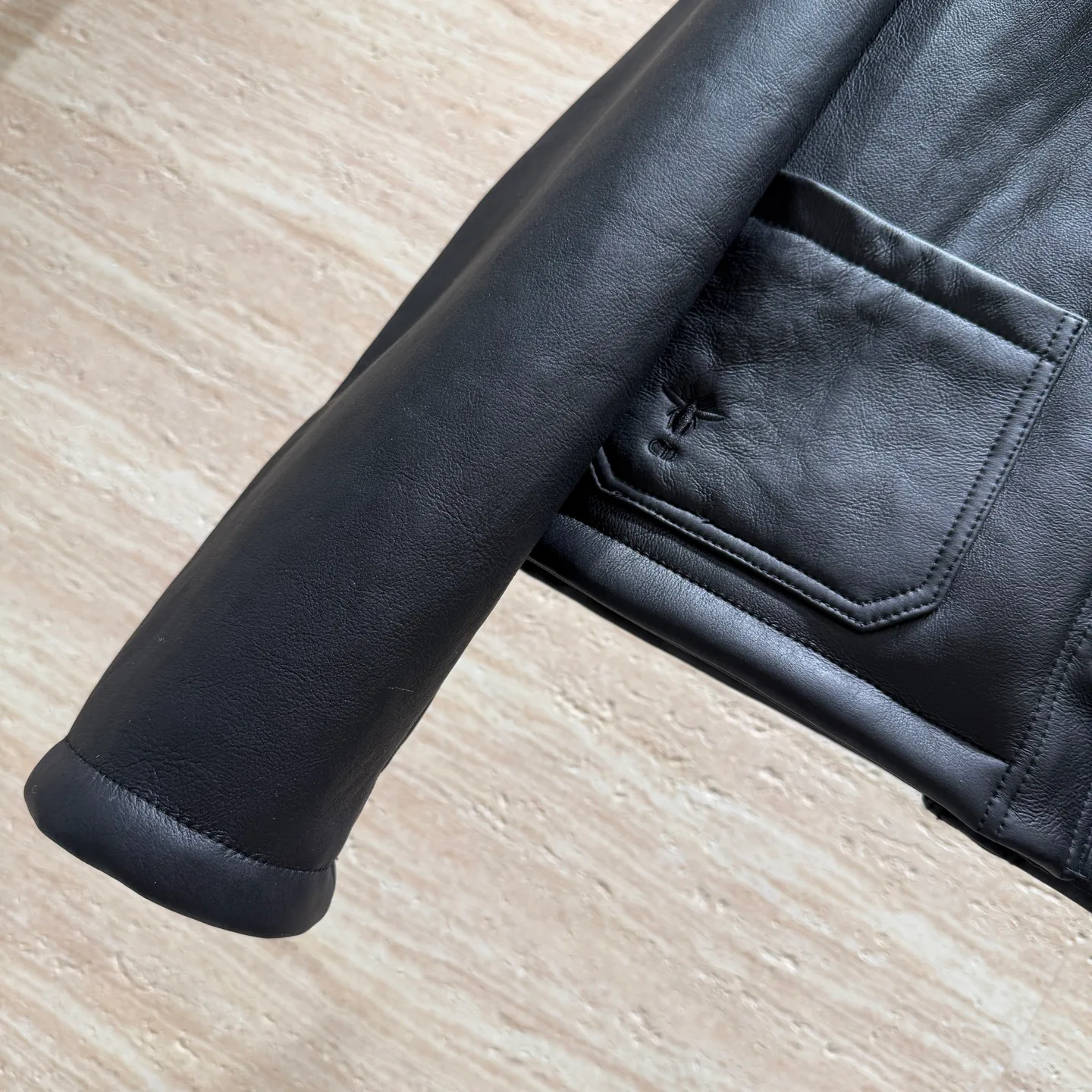 Кожаные Куртки И Дублёнки Мужские Christian Dior 98499