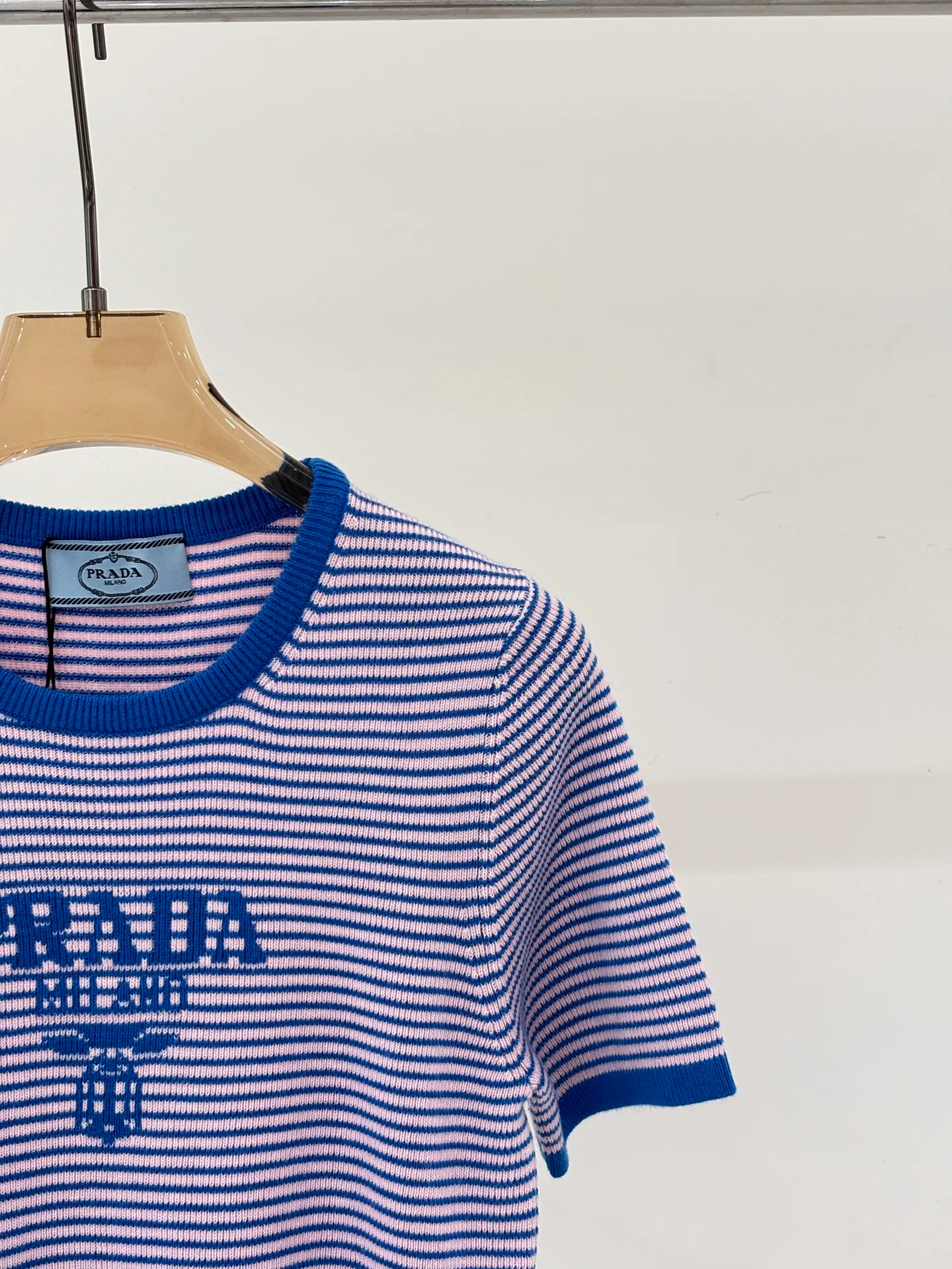 Футболки Женские Prada 10469923