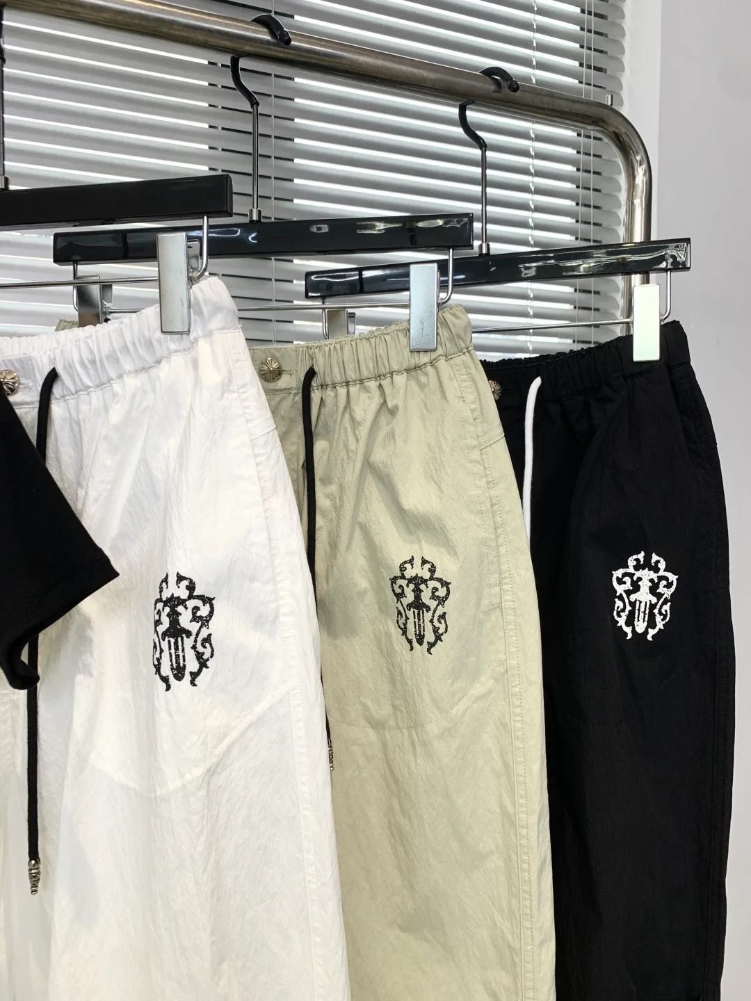 Спортивные Костюмы Женские Chrome Hearts 13543830