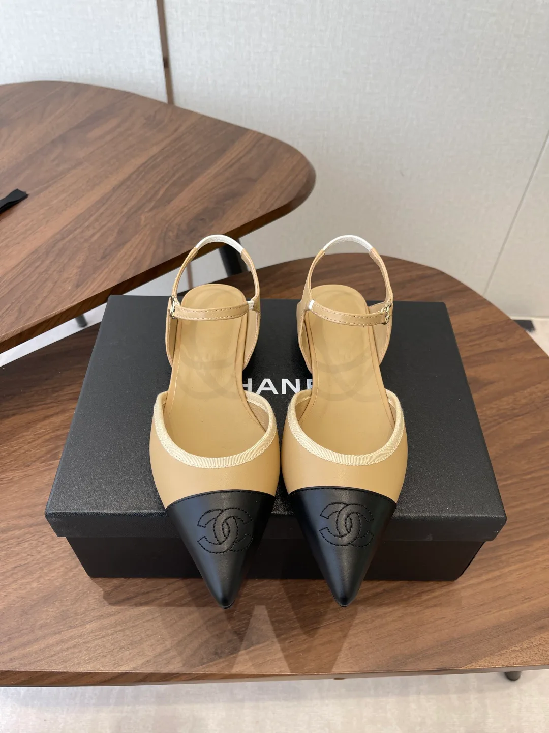 Босоножки Женские Chanel 11309649