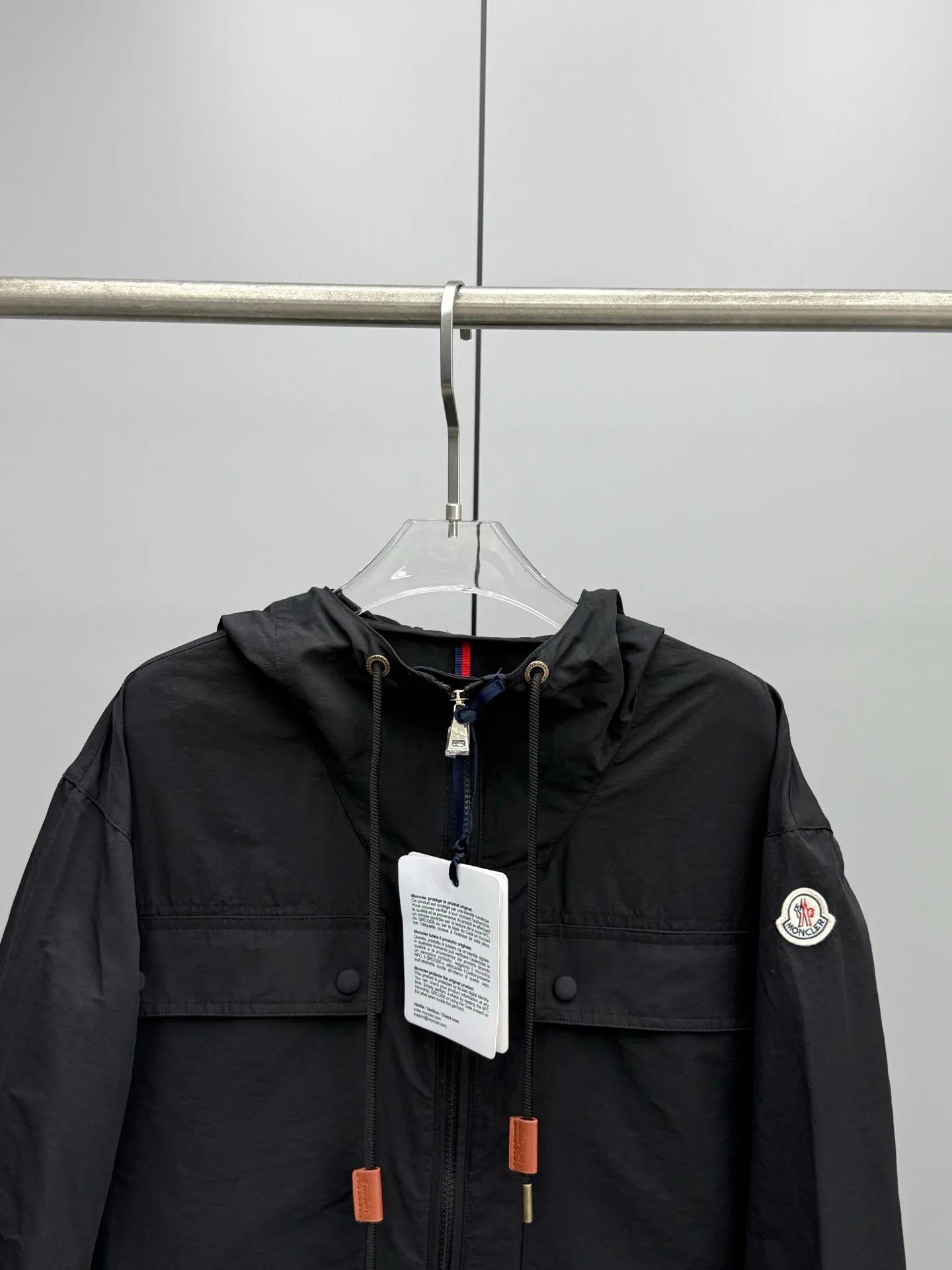 Куртки И Пуховики Женские Moncler 11208394