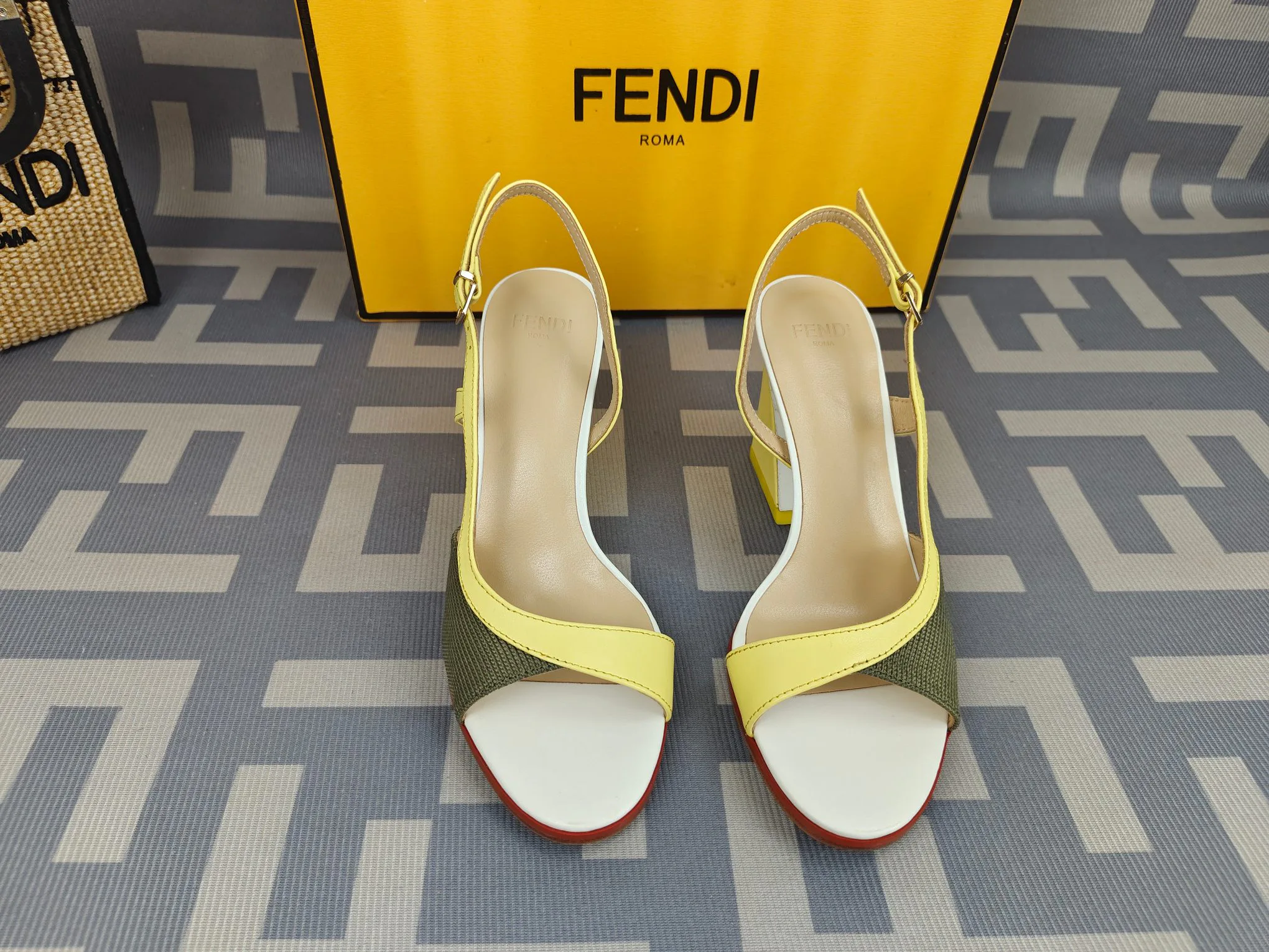 Туфли Женские Fendi 11776681
