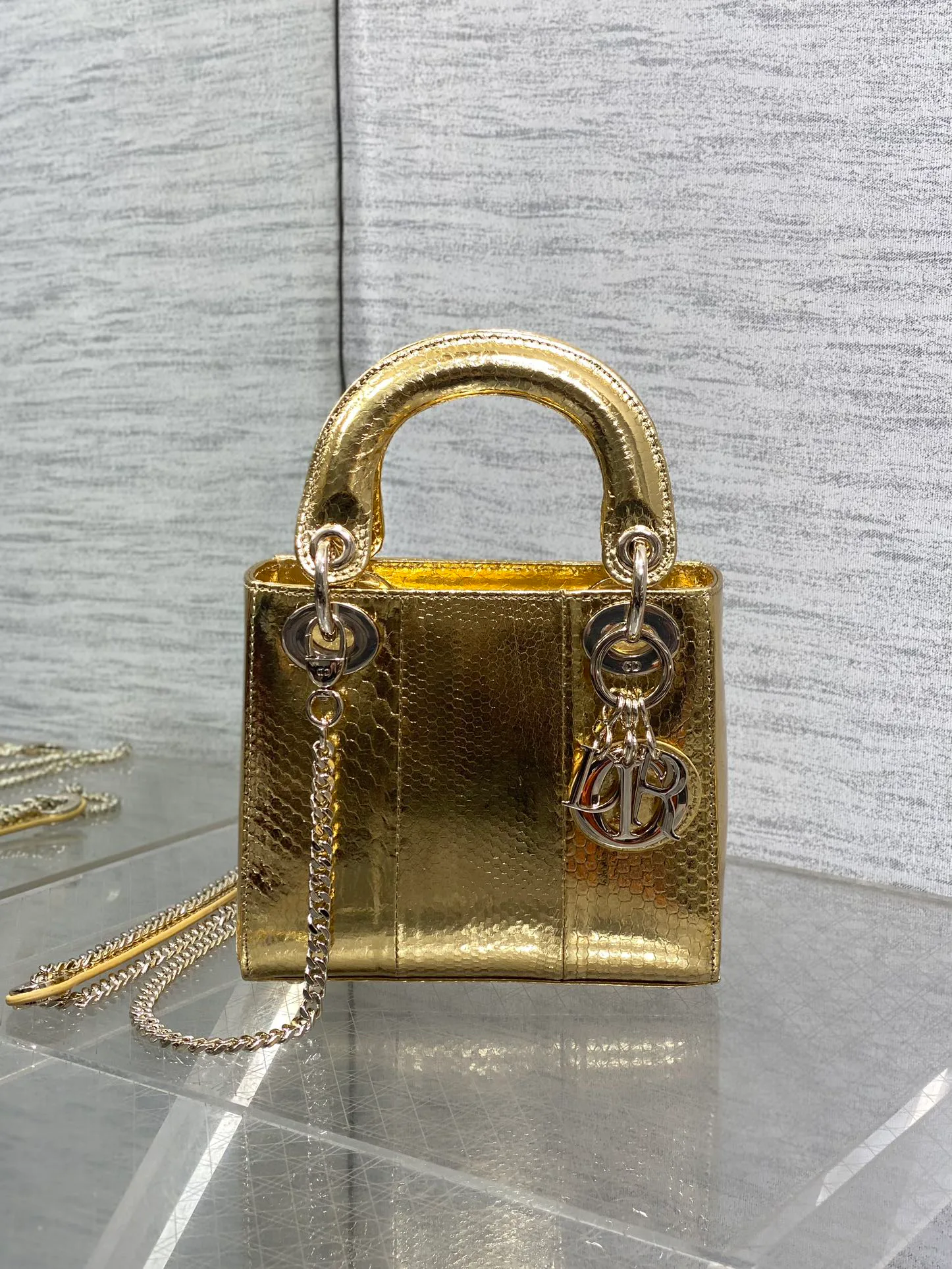 Классические Сумки Женские Christian Dior 11581754