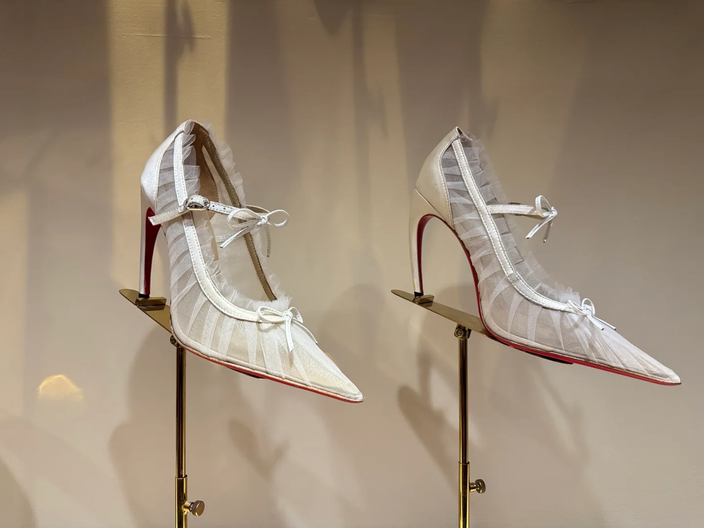 Туфли Женские Christian Louboutin 4743783