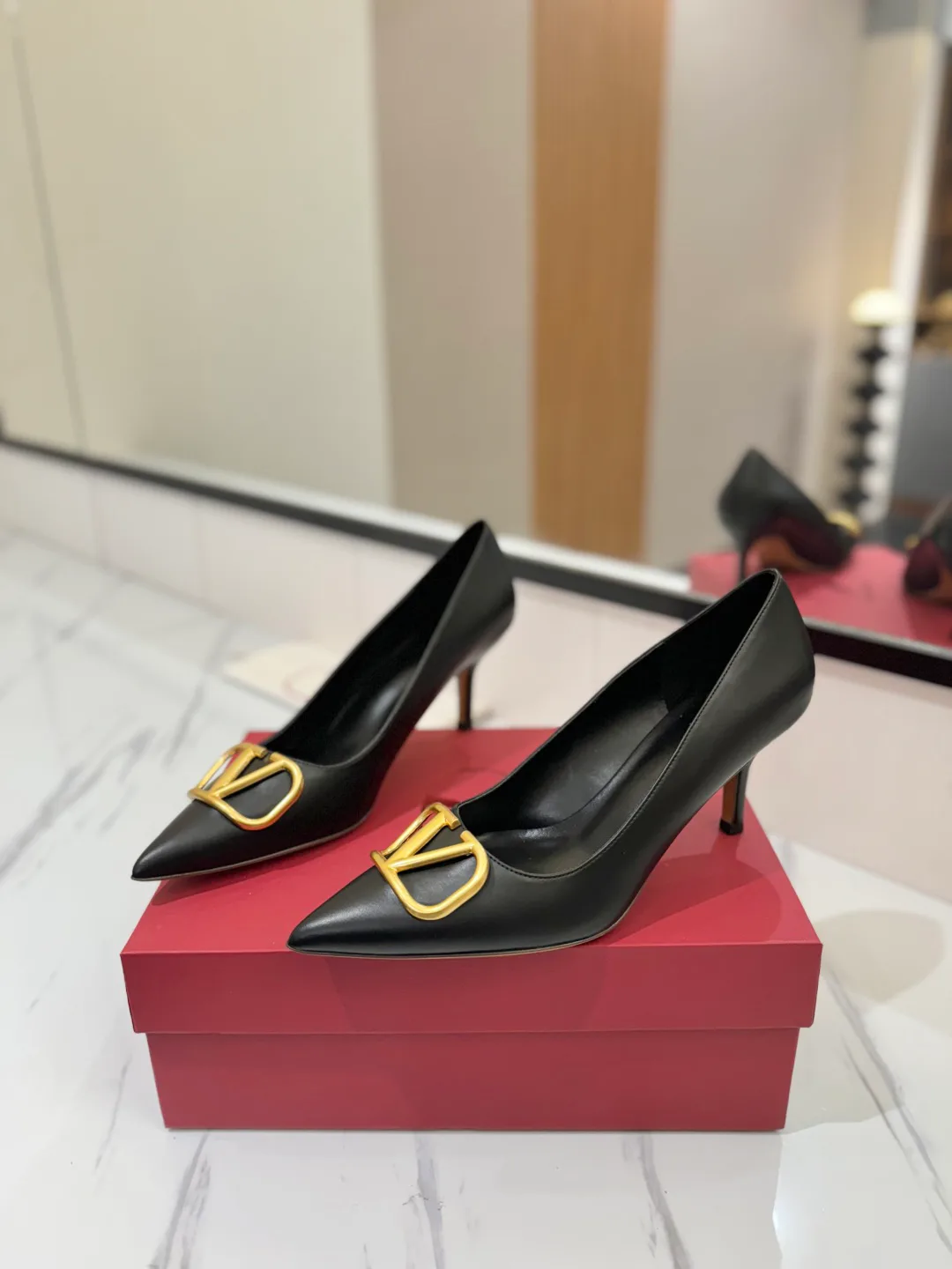Босоножки Женские Valentino 11516294