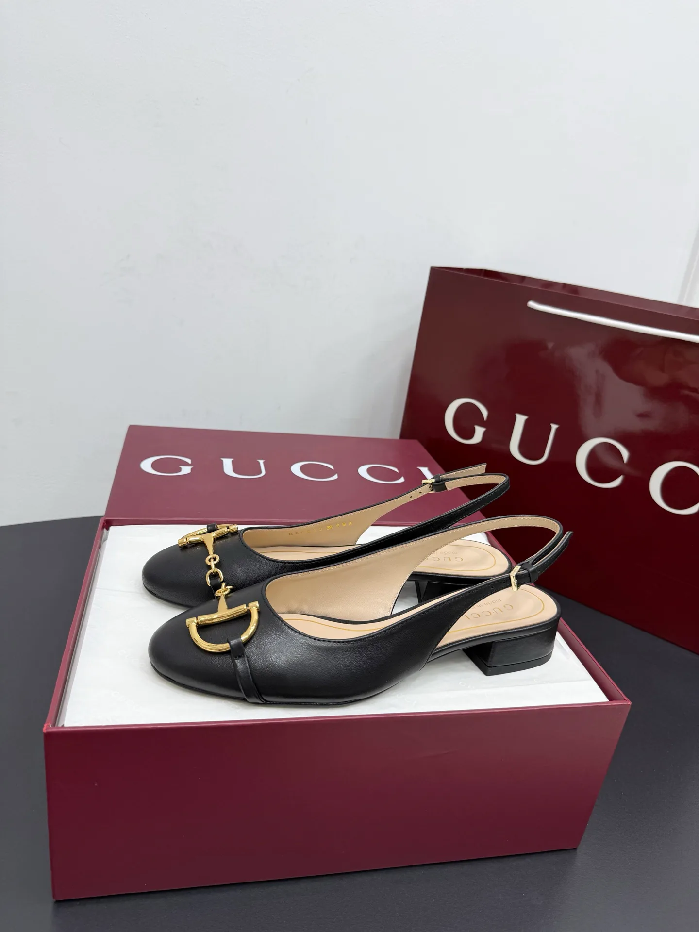 Туфли Женские Gucci 883016