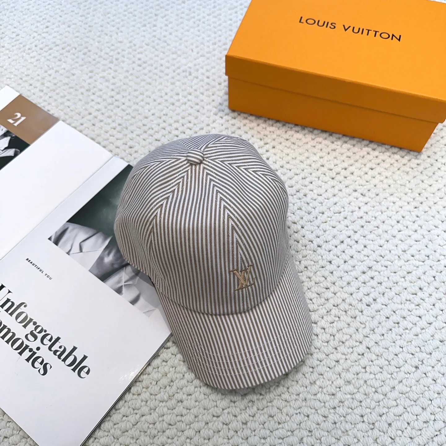 Головные Уборы Louis Vuitton 336826