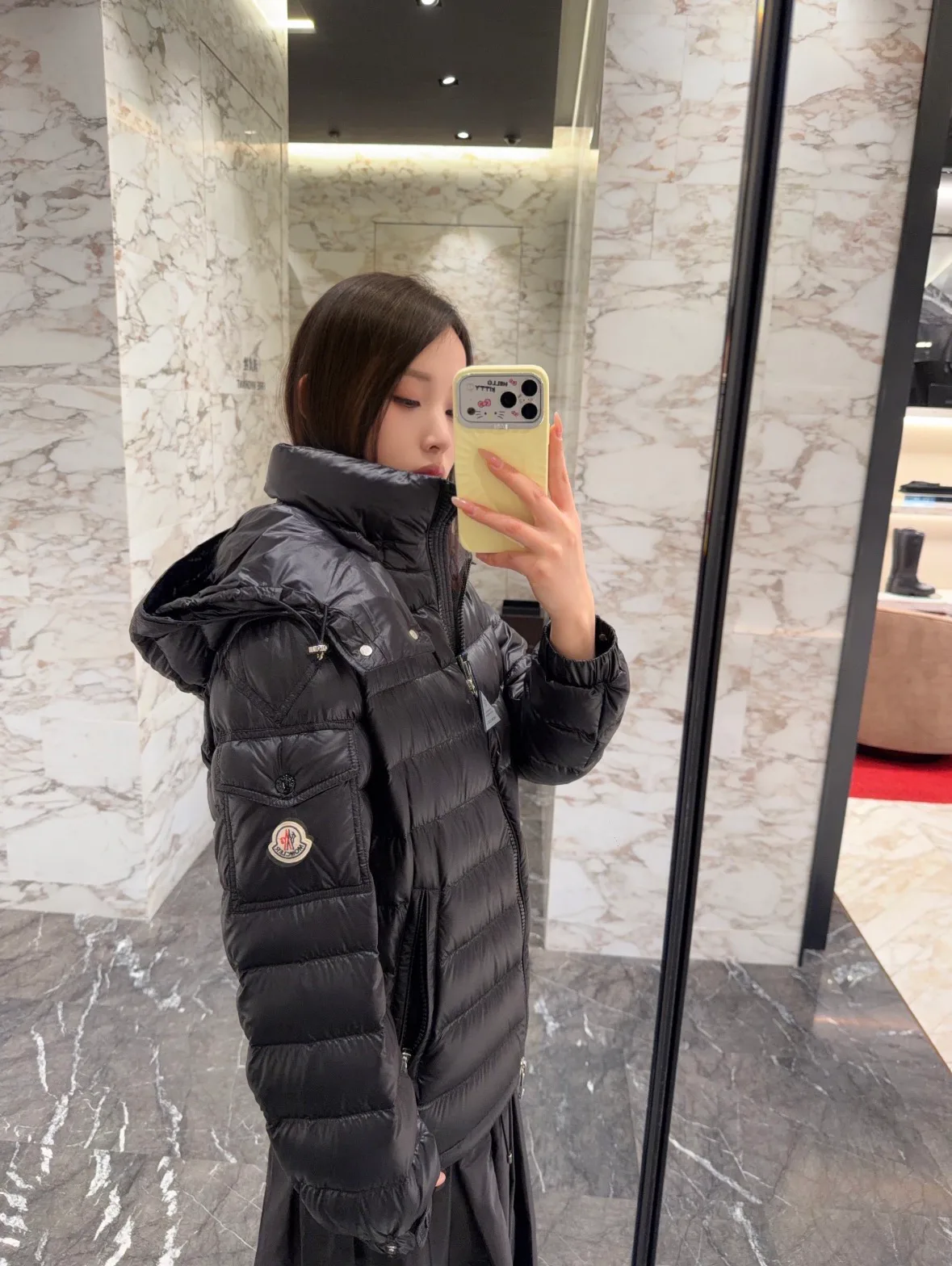 Куртки И Пуховики Женские Moncler 19488480