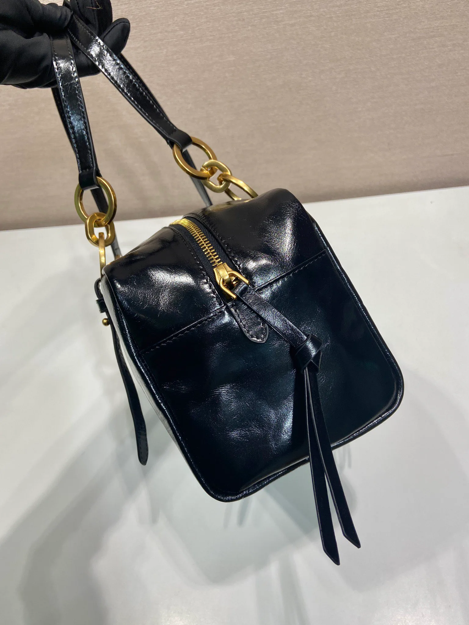 Классические Сумки Женские Prada 11336051