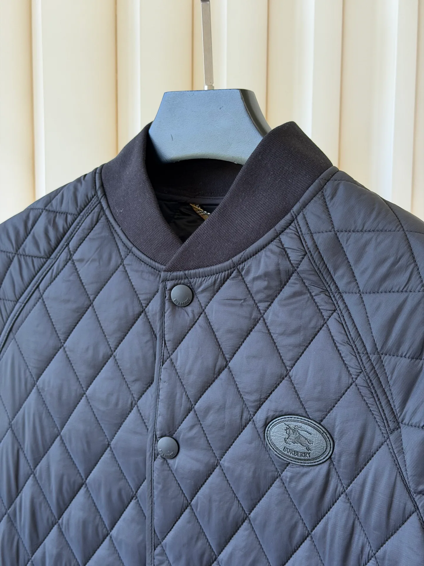 Куртки И Пуховики Женские Burberry 19266415