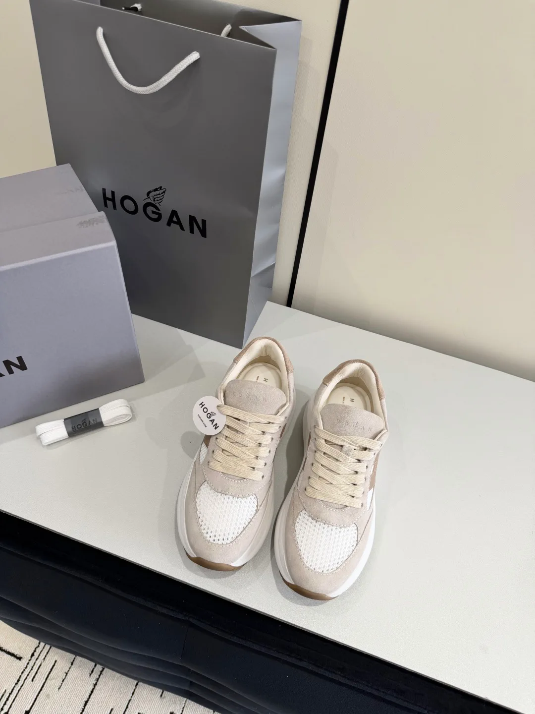 Кроссовки Женские Hogan 12615186