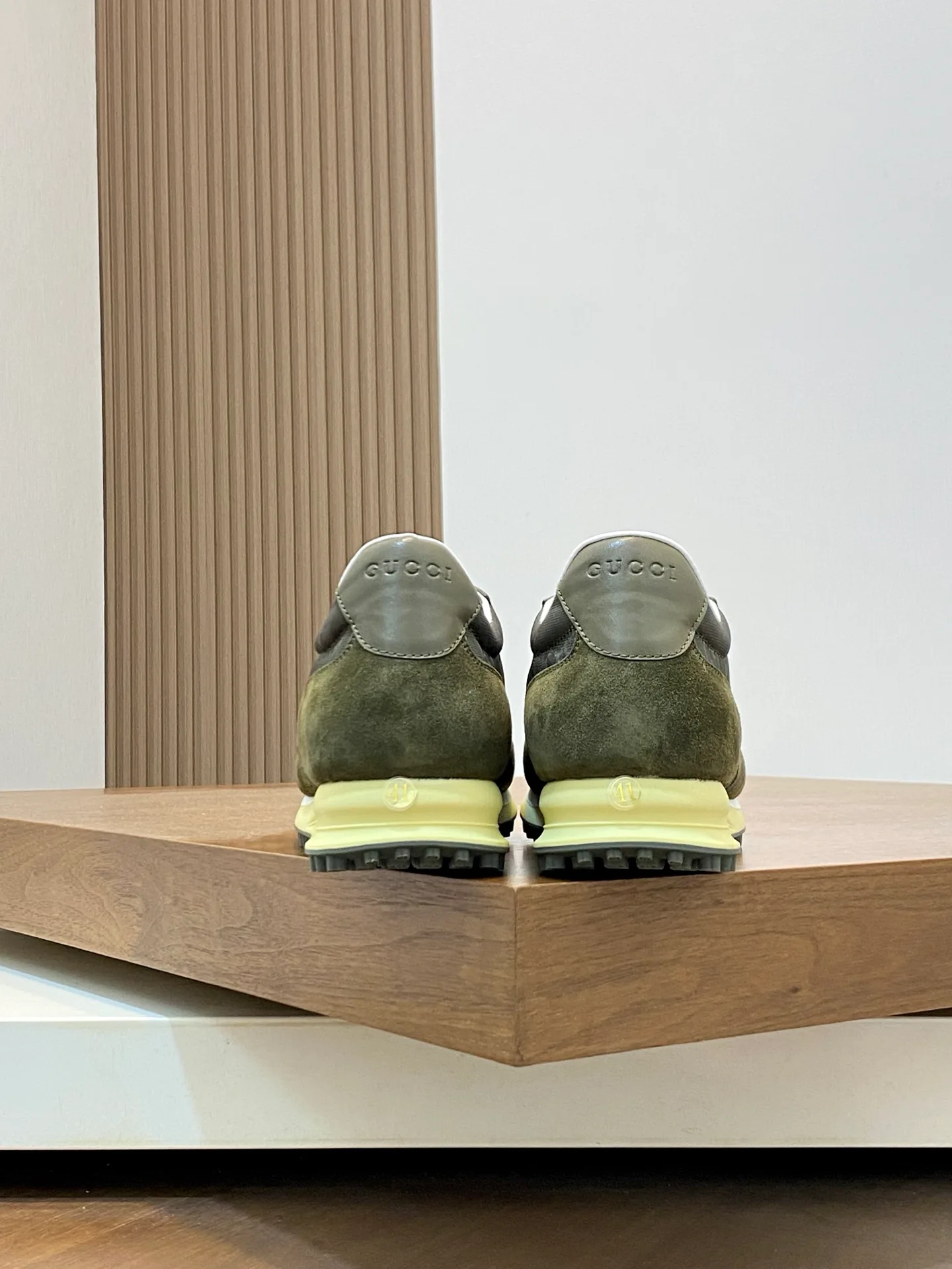 Кроссовки Мужские Gucci 13182412