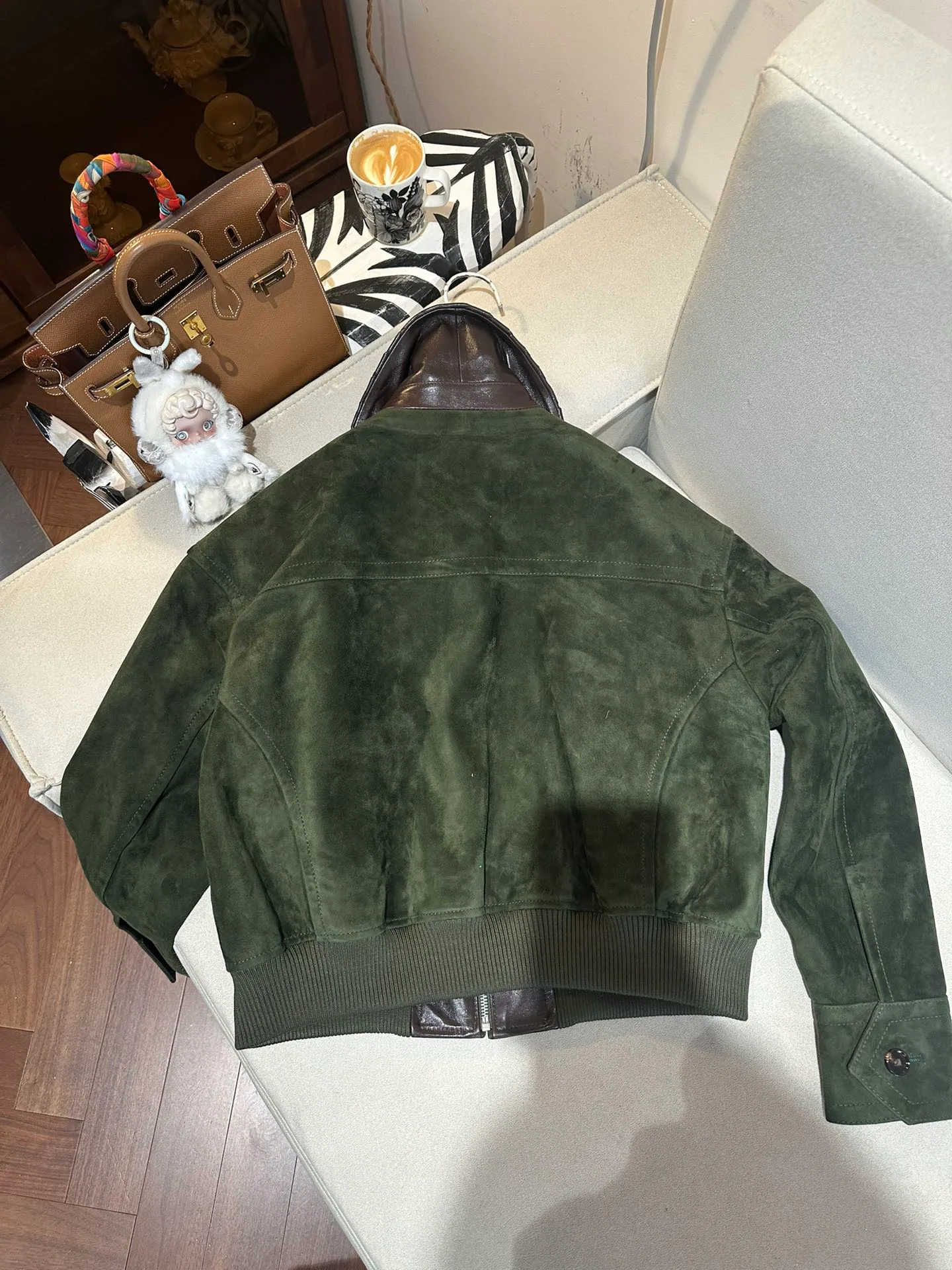 Кожаные Куртки И Дублёнки Женские Bottega Veneta 3078223
