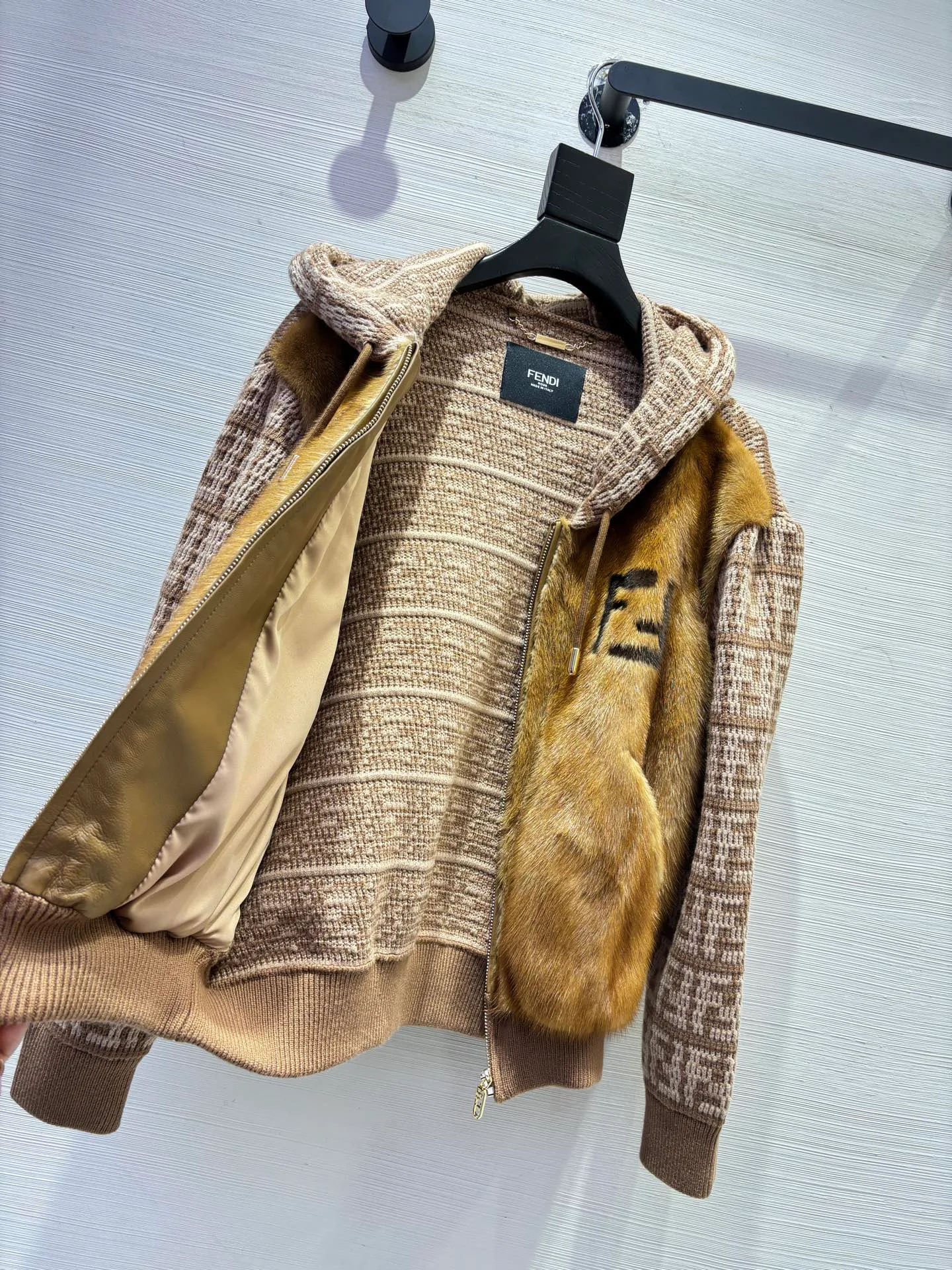 Куртки И Пуховики Женские Fendi 797140