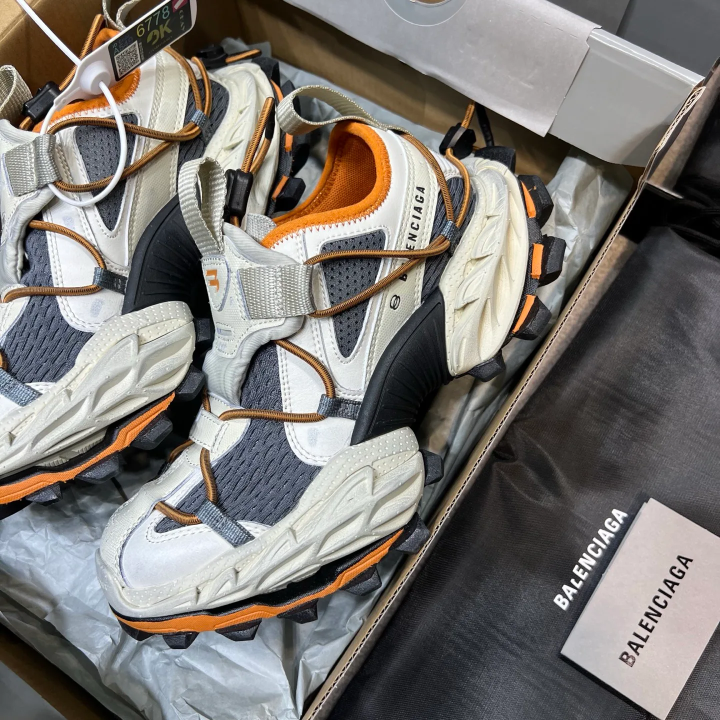 Кроссовки Женские Balenciaga 25832