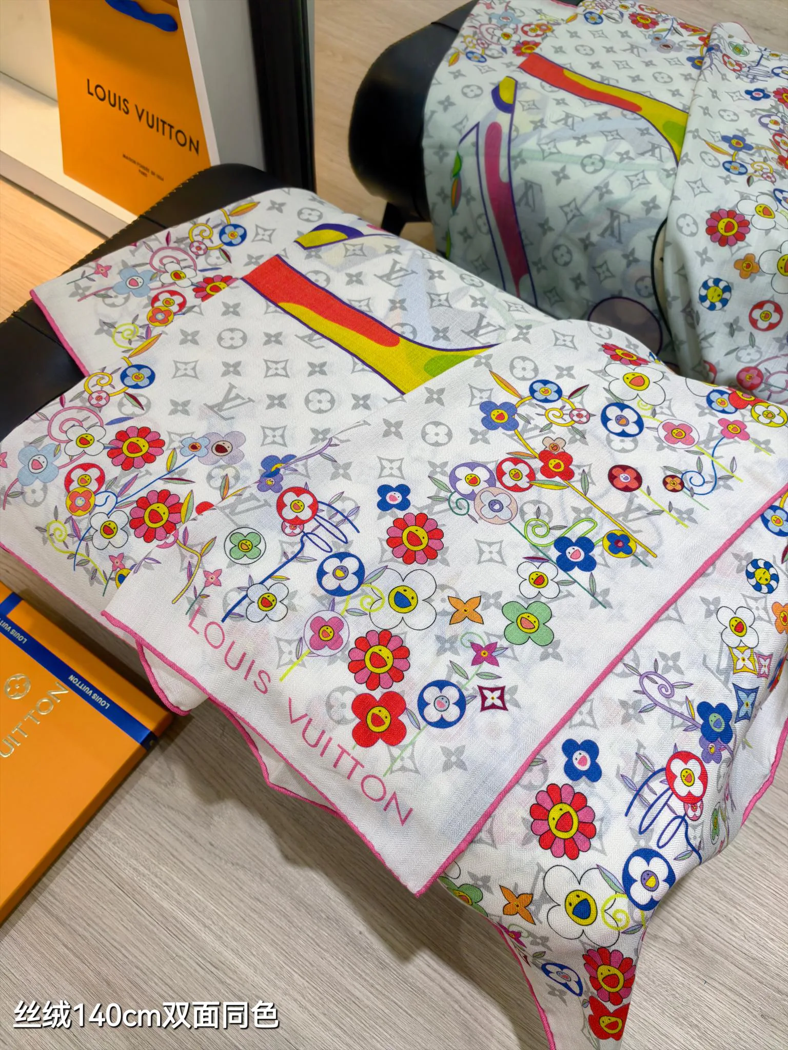 Шарфы Louis Vuitton 895162