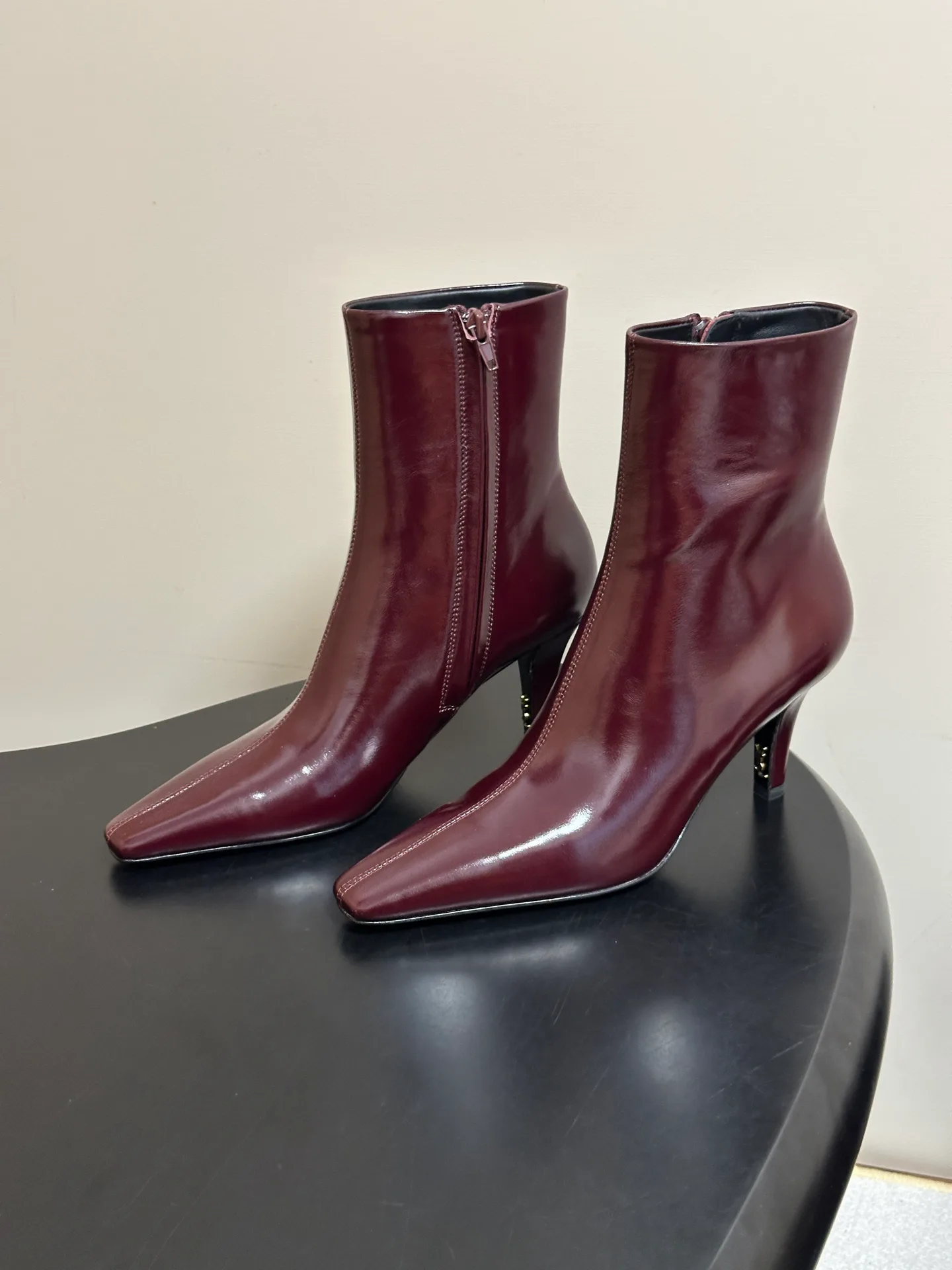 Ботильоны Женские Saint Laurent 18492619