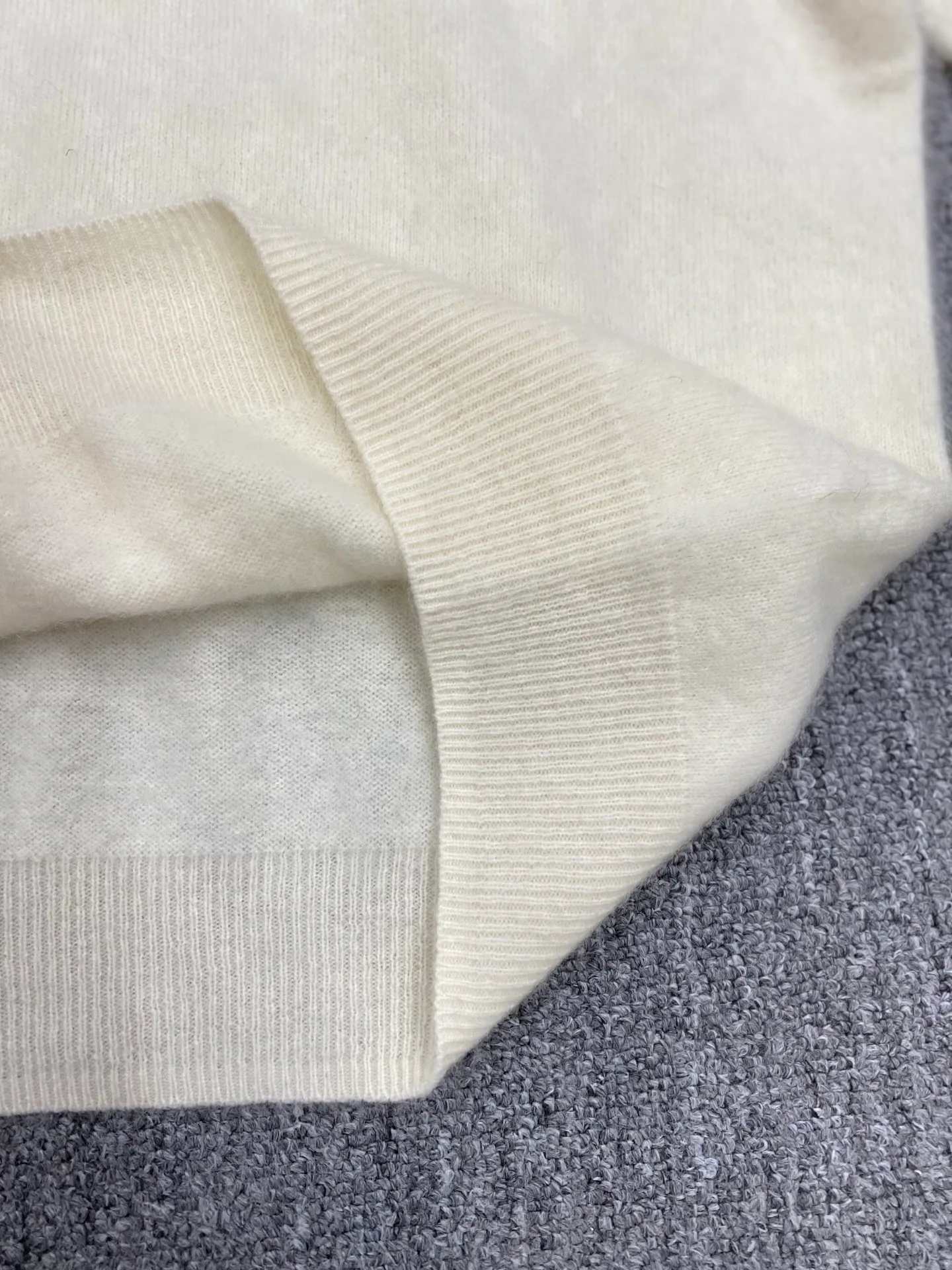 Джемперы И Свитеры Женские Loro Piana 17434947