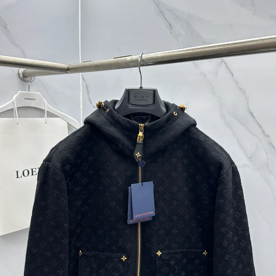 Куртки И Пуховики Мужские Louis Vuitton 18246854
