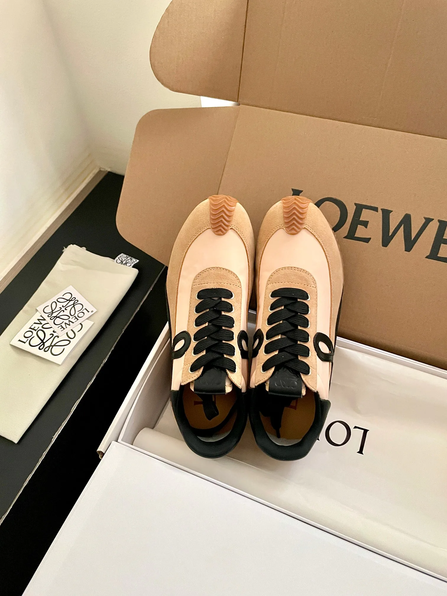 Кроссовки Женские Loewe 10822575