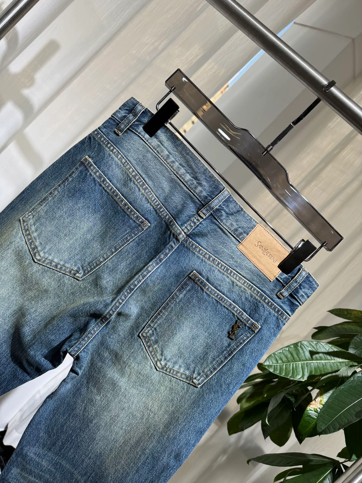 Джинсы Мужские Saint Laurent 18244443