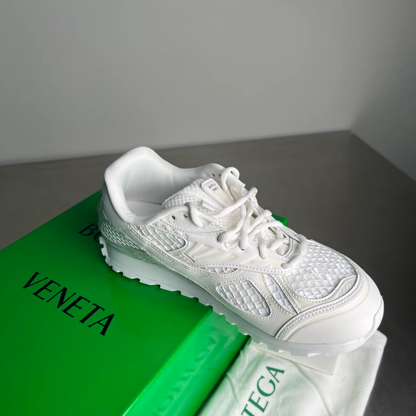 Кроссовки Женские Bottega Veneta 19448