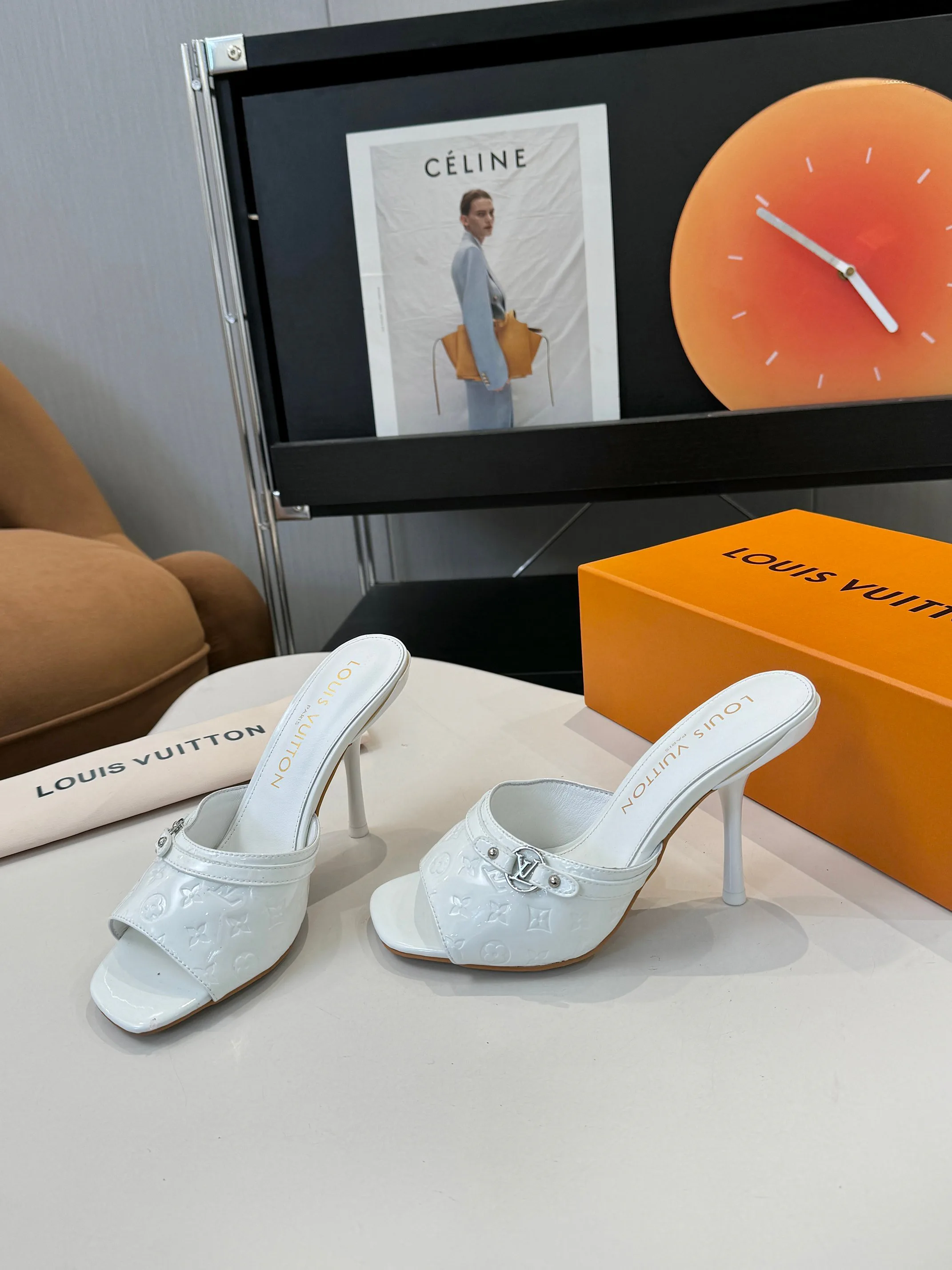 Босоножки Женские Louis Vuitton 11190704